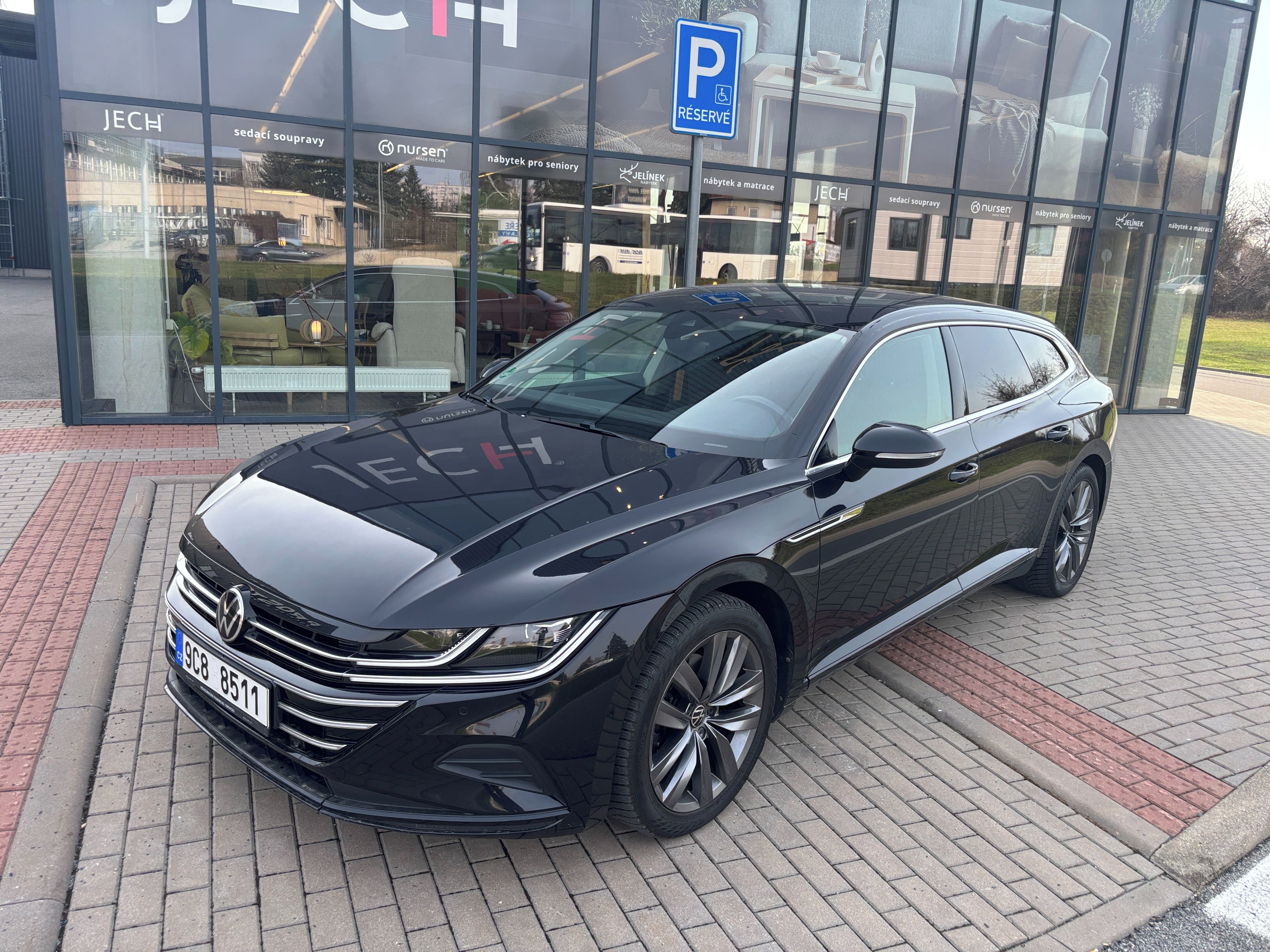 Volkswagen Arteon, 2.0TDi 110kW ČR 1Majitel DSG - fotka 2