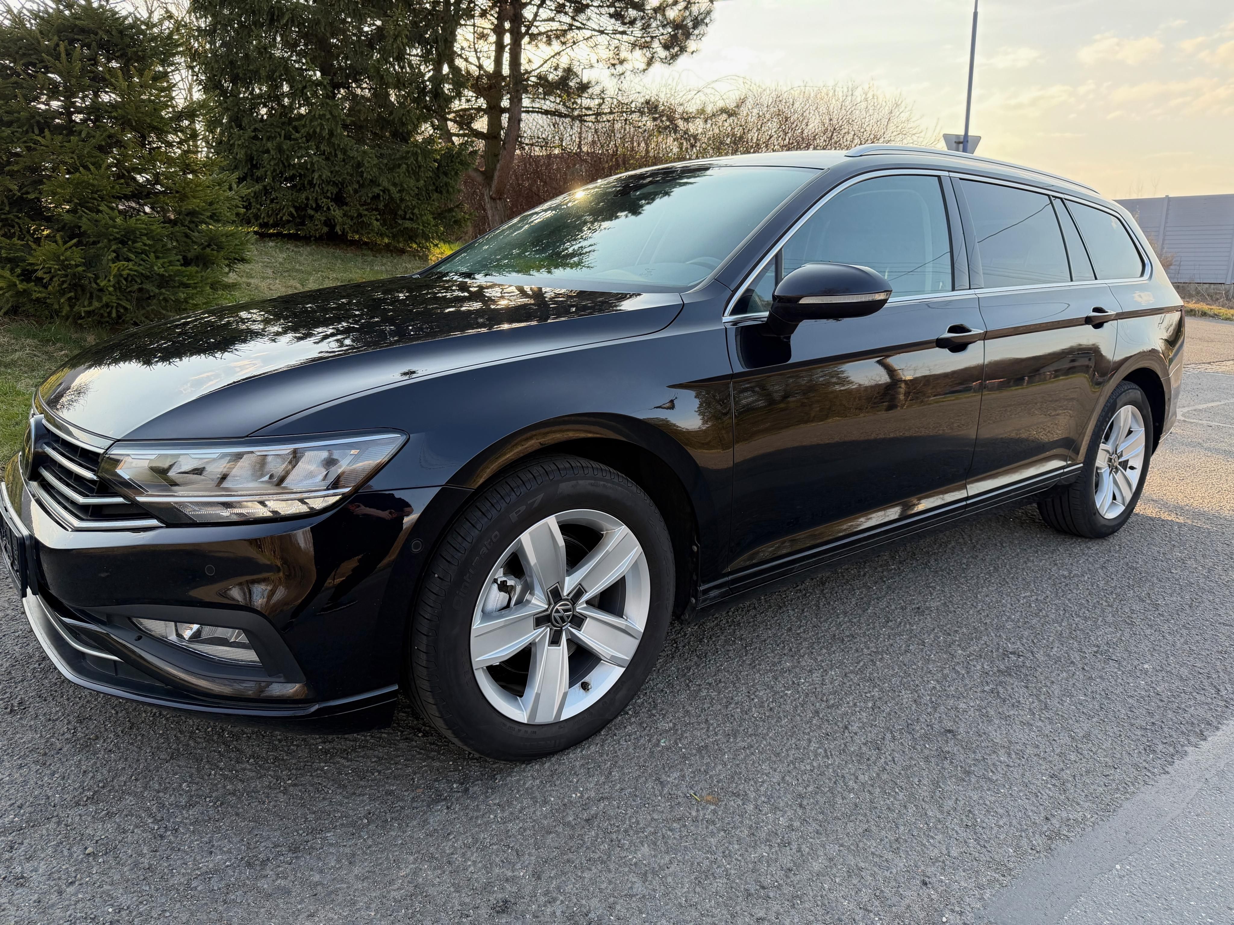 Volkswagen Passat, 2.0TDi-110kw,dsg,full led, 1.m