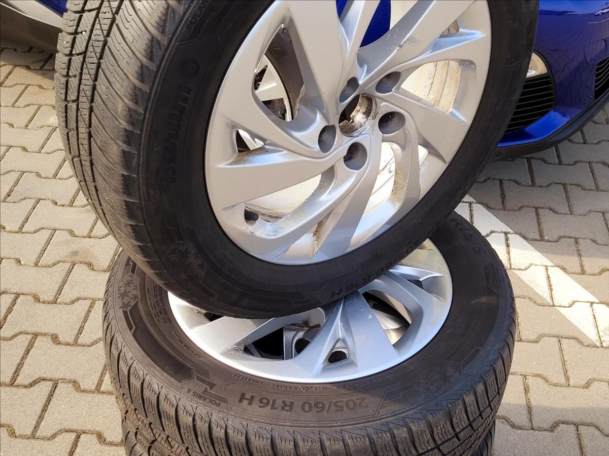 Peugeot 3008, 1,5 HDi 96kW NAVi, BUSINESS - fotka 5