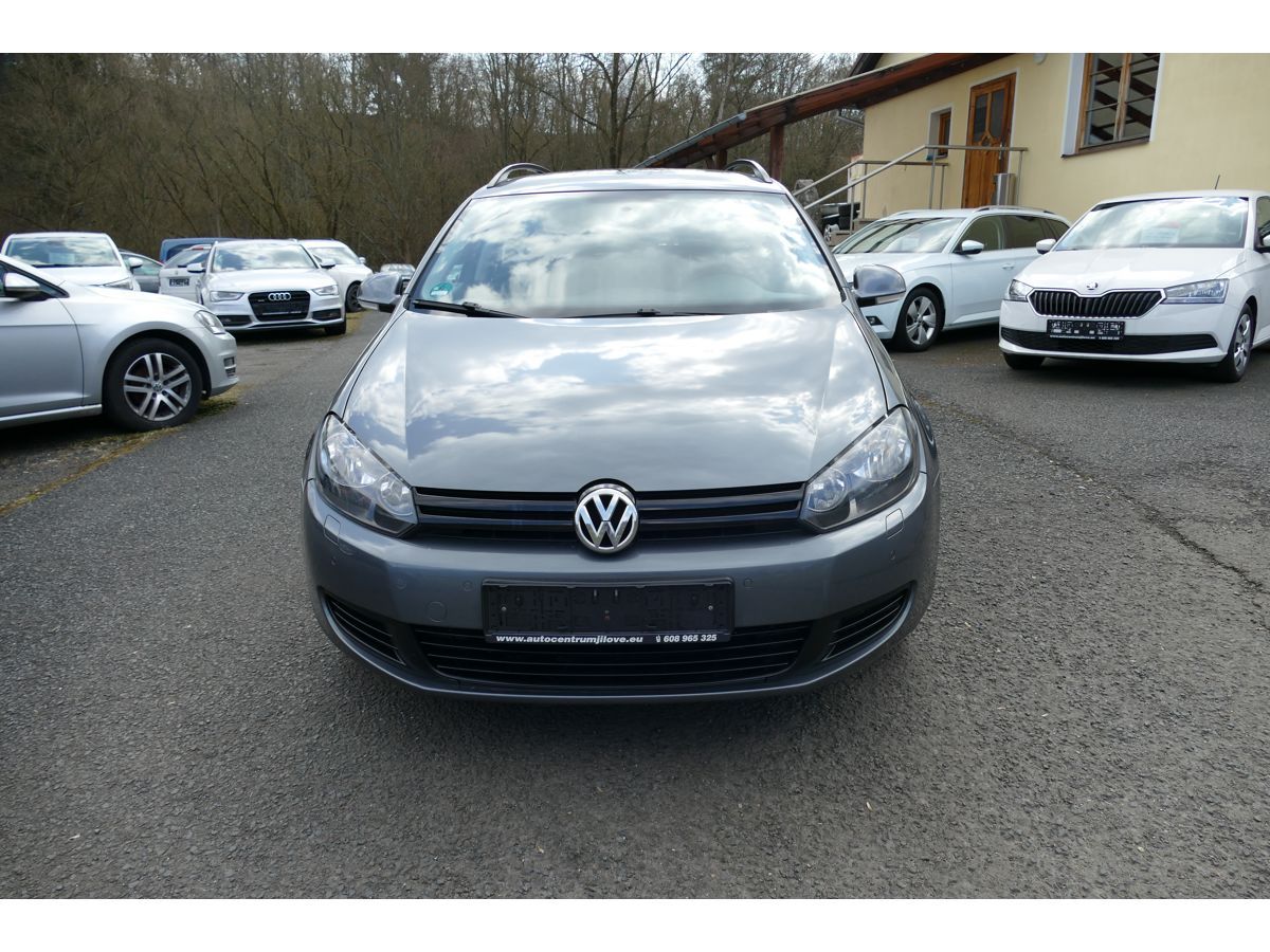 Volkswagen Golf, 1,6TDI 77KW DIGI-KLIMA - fotka 2