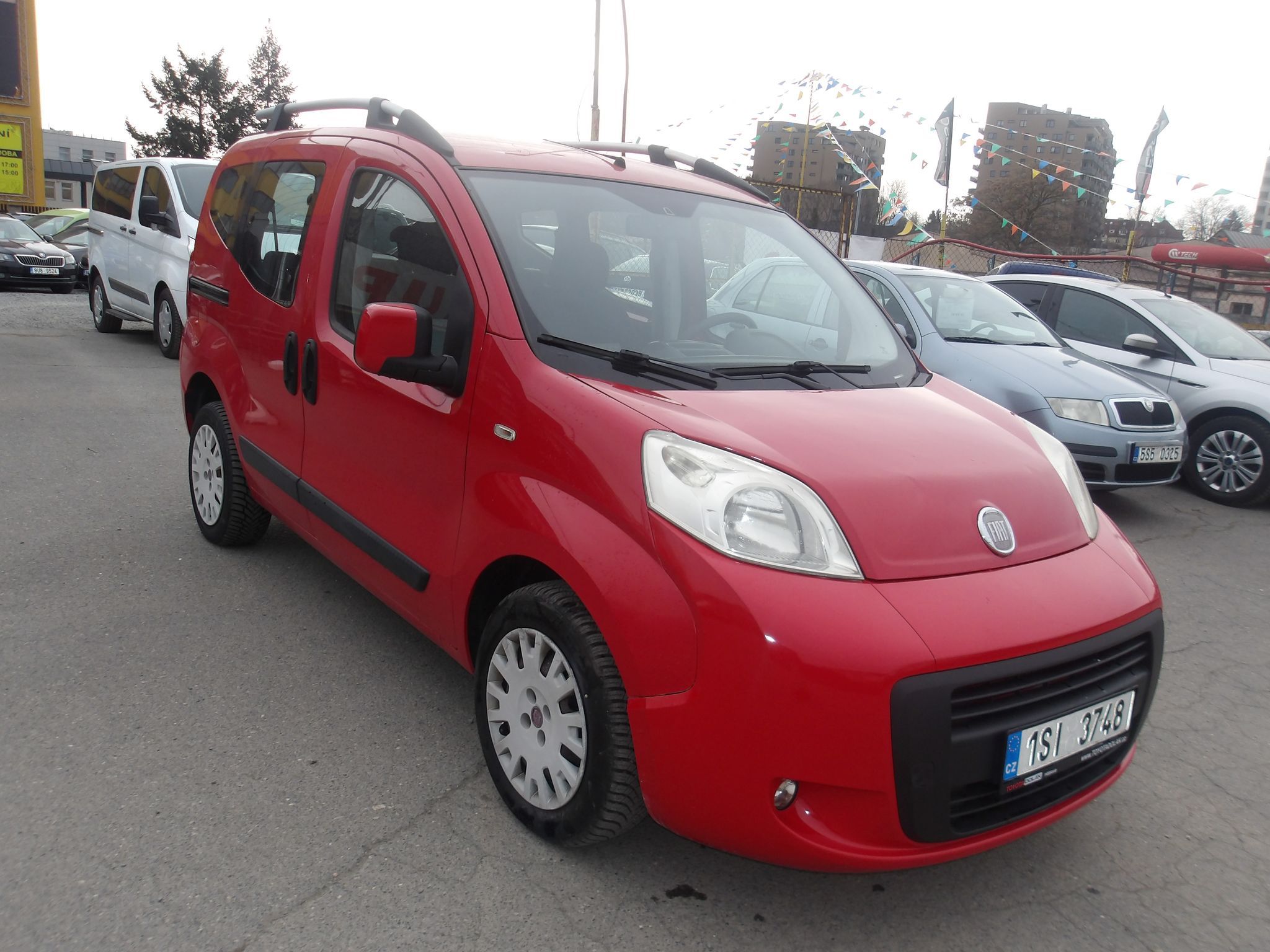 Fiat Qubo, 1,4i ČR 1.MAJITELKA !!! - fotka 5