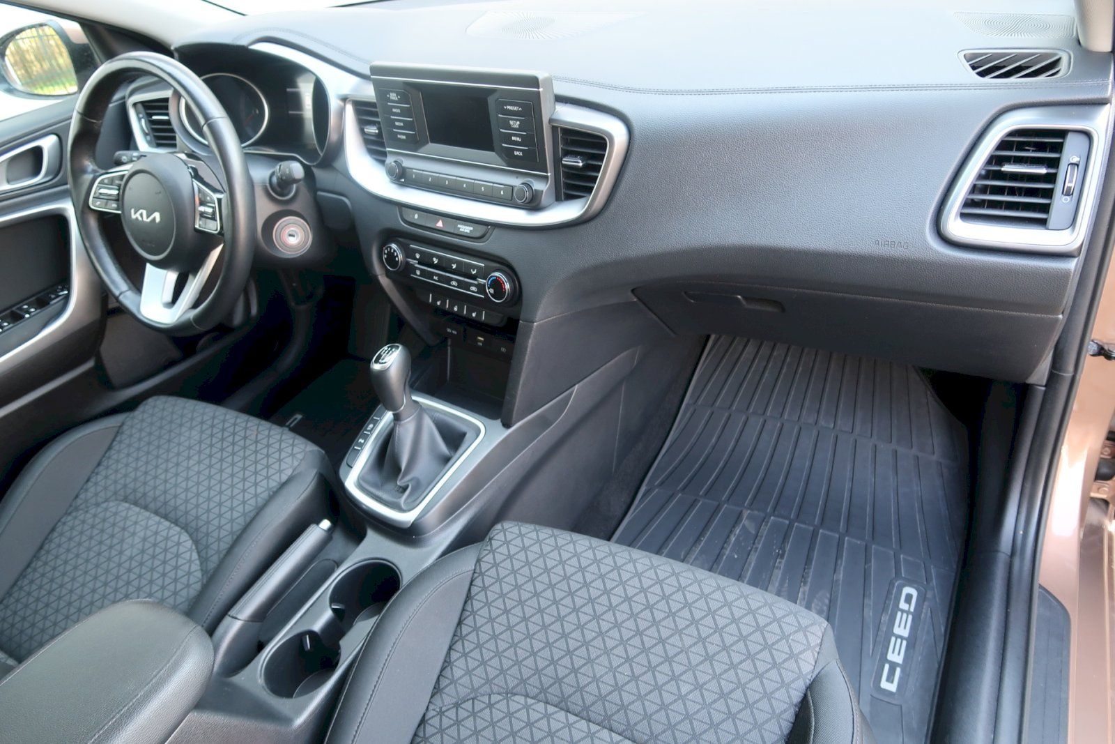 Kia Cee´d, Sportswagon 1.0 T-GDI / 88 kW - fotka 6