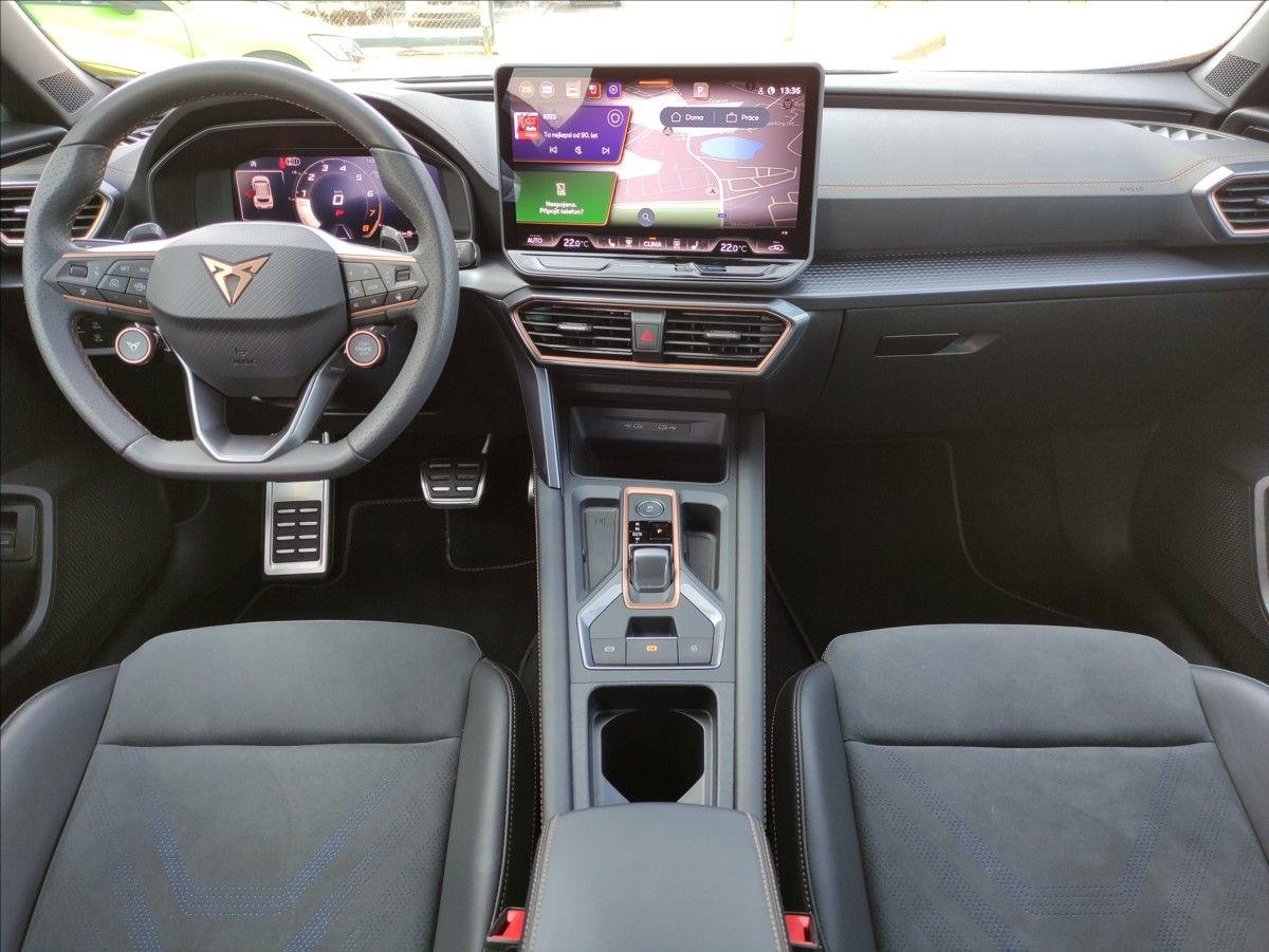 Cupra Formentor, 2,0 TSi VZ333 *MATRIX*PANORAMA - fotka 6