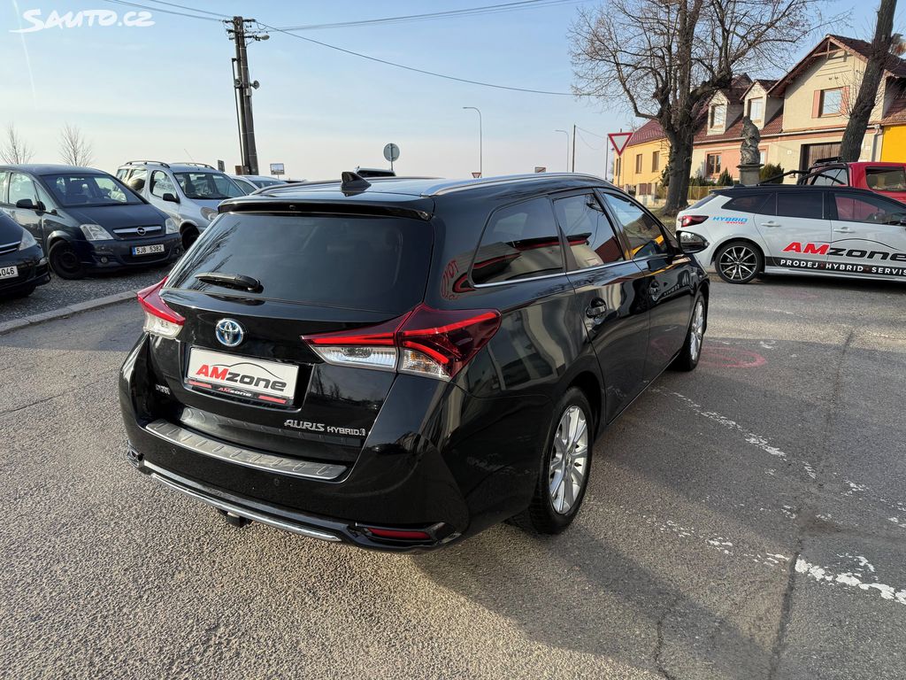 Toyota Auris, fotka 11