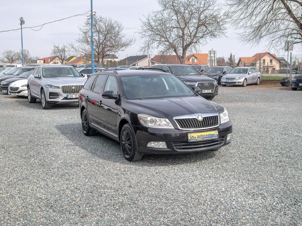 Škoda Octavia, 1.4TSI 90KW – TAŽNÝ - fotka 3