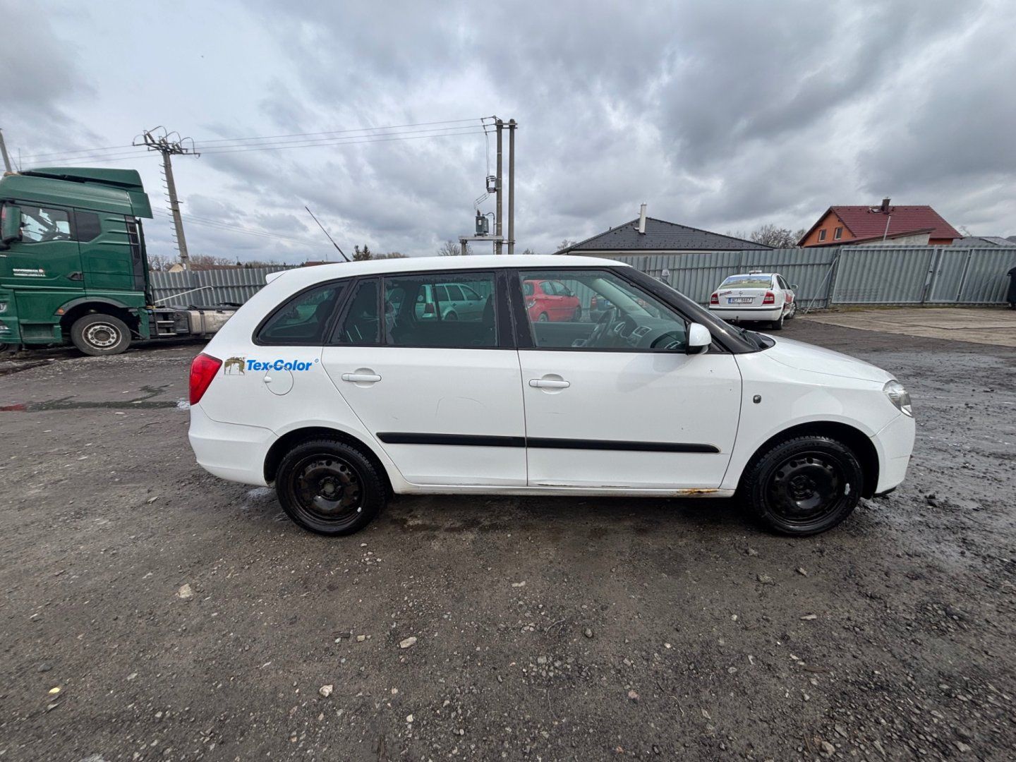 Škoda Fabia, 1.2HTP / KLIMA / 122000km ! - fotka 6