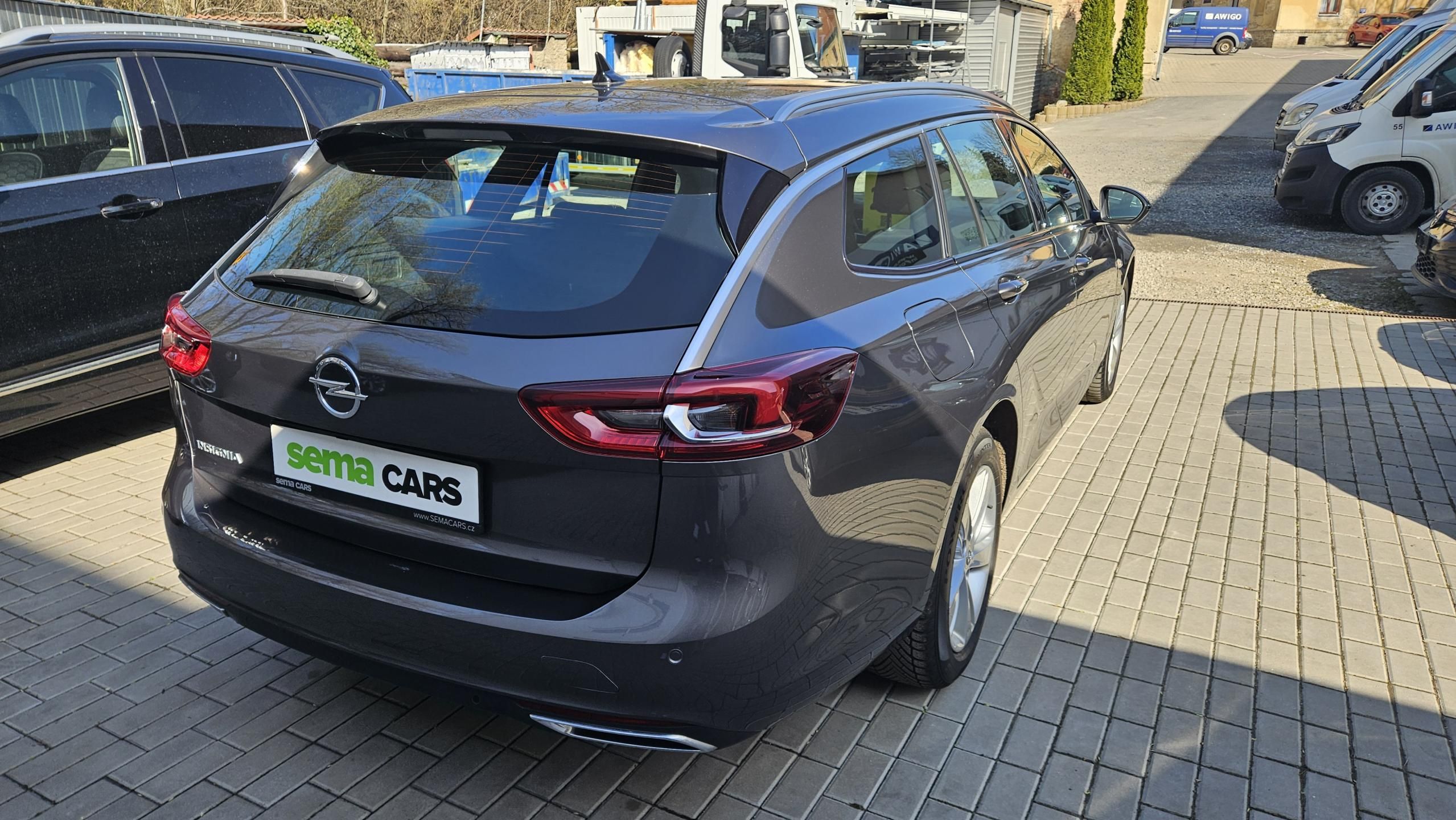 Opel Insignia, 2.0 CDTi 128kW Elegance AT8 - fotka 6