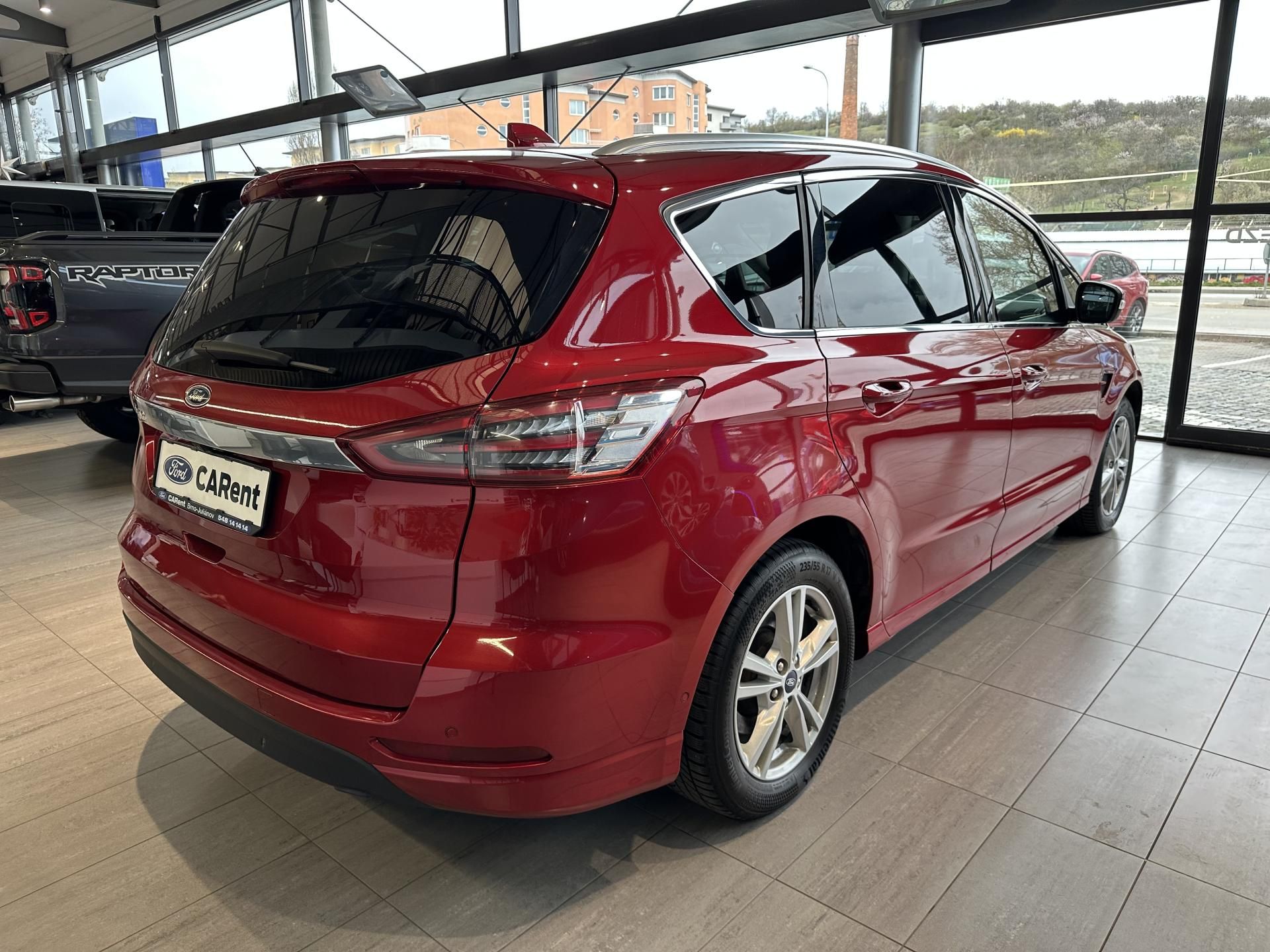 Ford S-MAX, Titanium 2.0 EcoBlue 150k man. - fotka 4