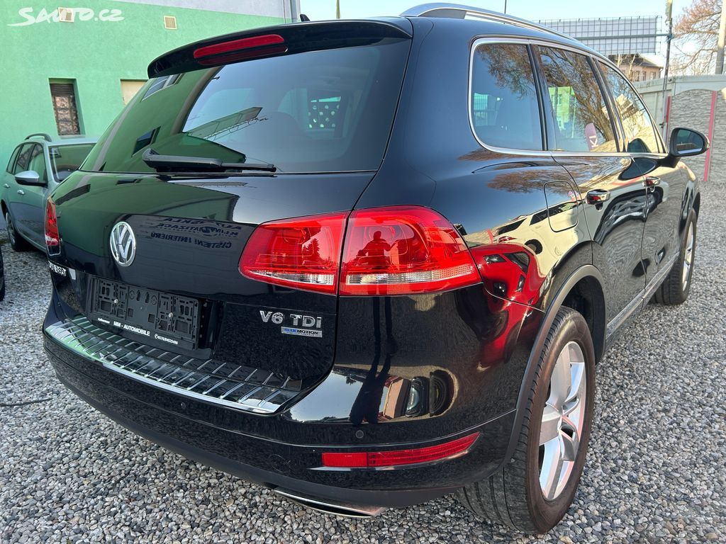 Volkswagen Touareg, 3.0 TDi 150 KW SERVISNÍ KNIHA - fotka 6