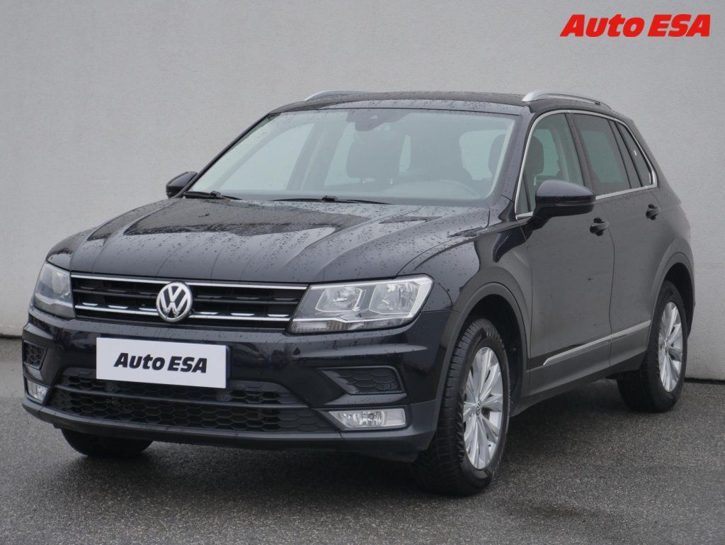 Volkswagen Tiguan, 2.0 TDi 4x4,2.maj,ČR,DSG - fotka 3