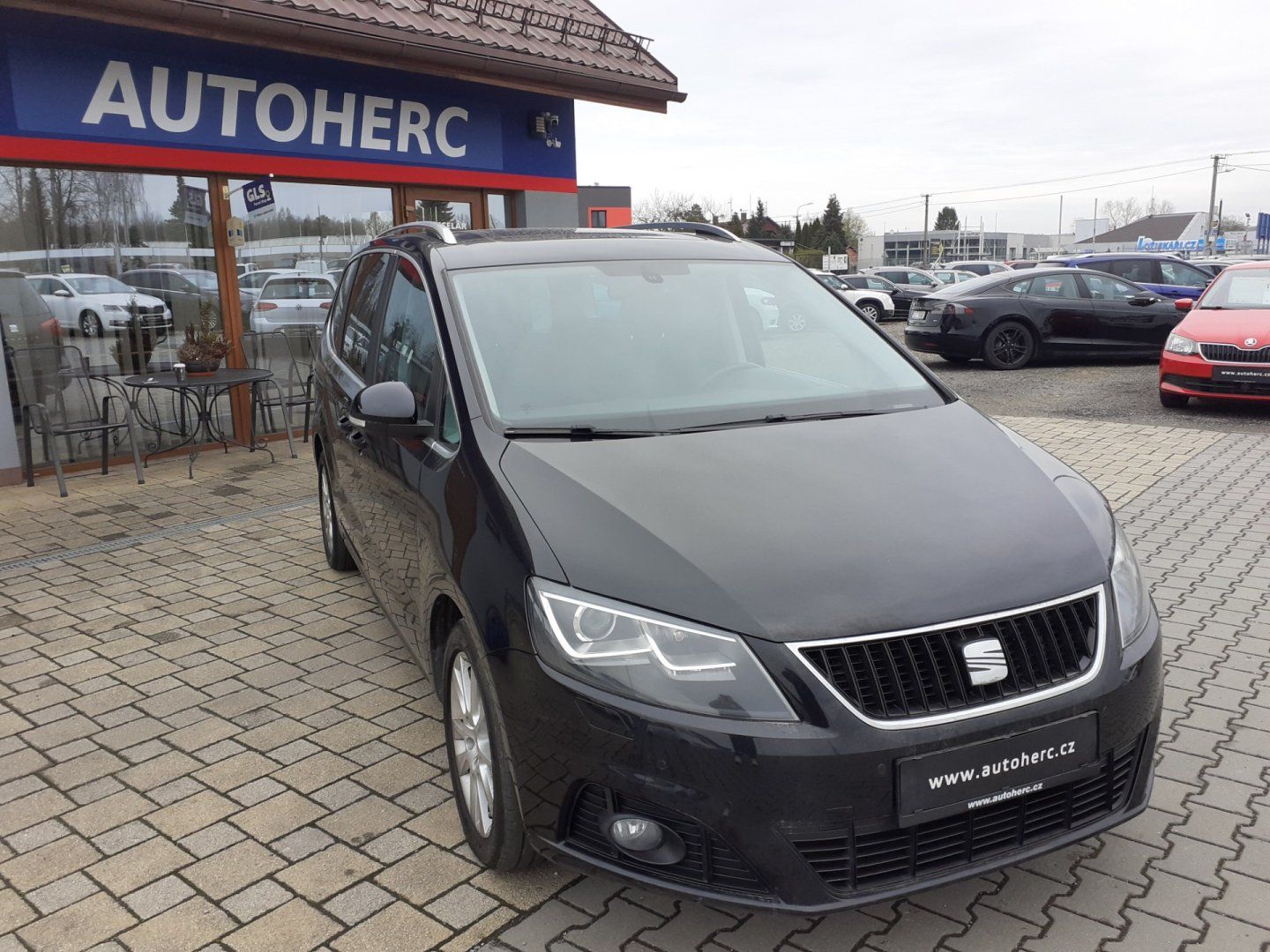 Seat Alhambra, 2.0 TDi 4x4 7.MÍST - fotka 2