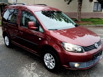 Caddy 1.6 Tdi 5 míst,165 000Km