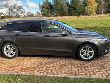 2.0 TDCi, manuál, 2 sady pneu