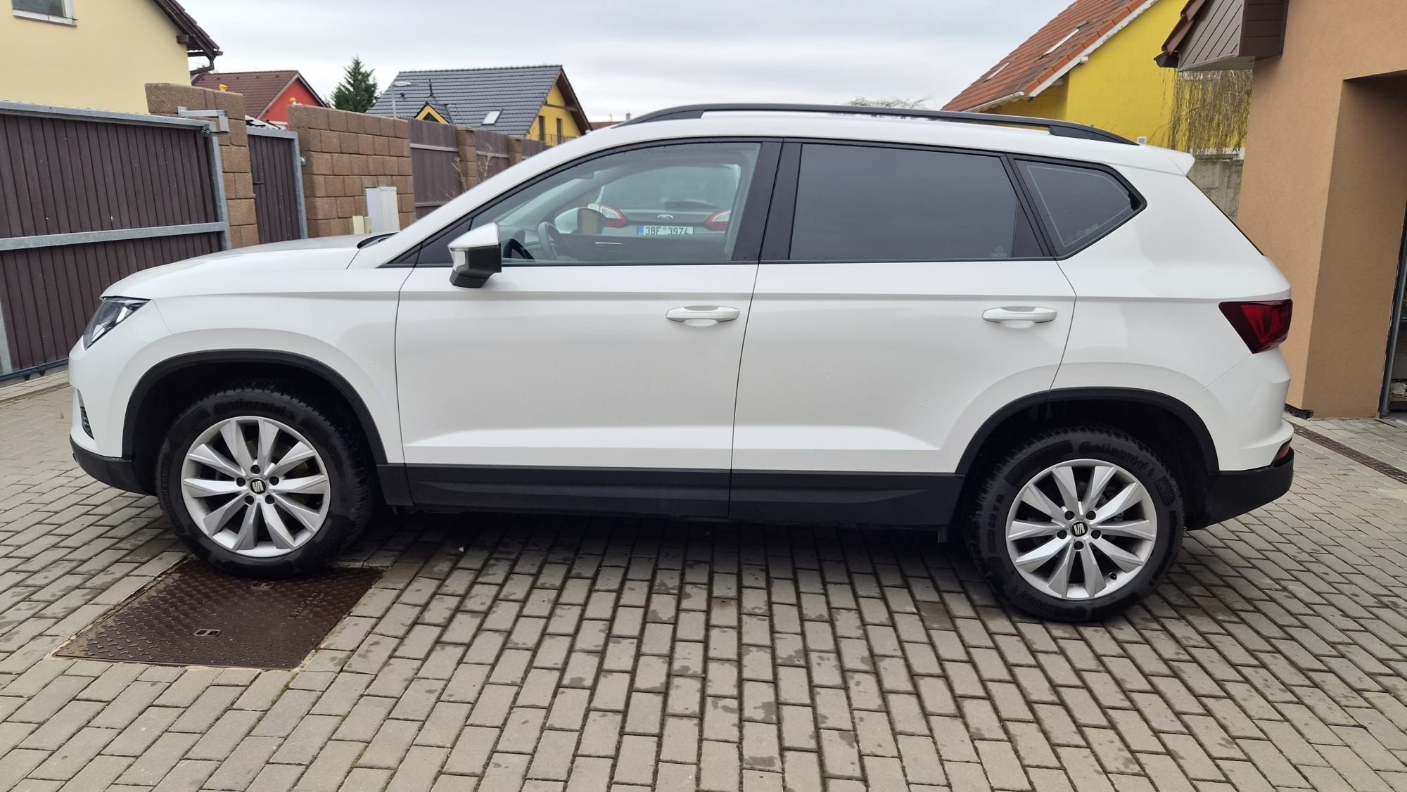 Seat Ateca, 1.5 TSI ACT 110kW NAV Taž. CZ1 - fotka 2