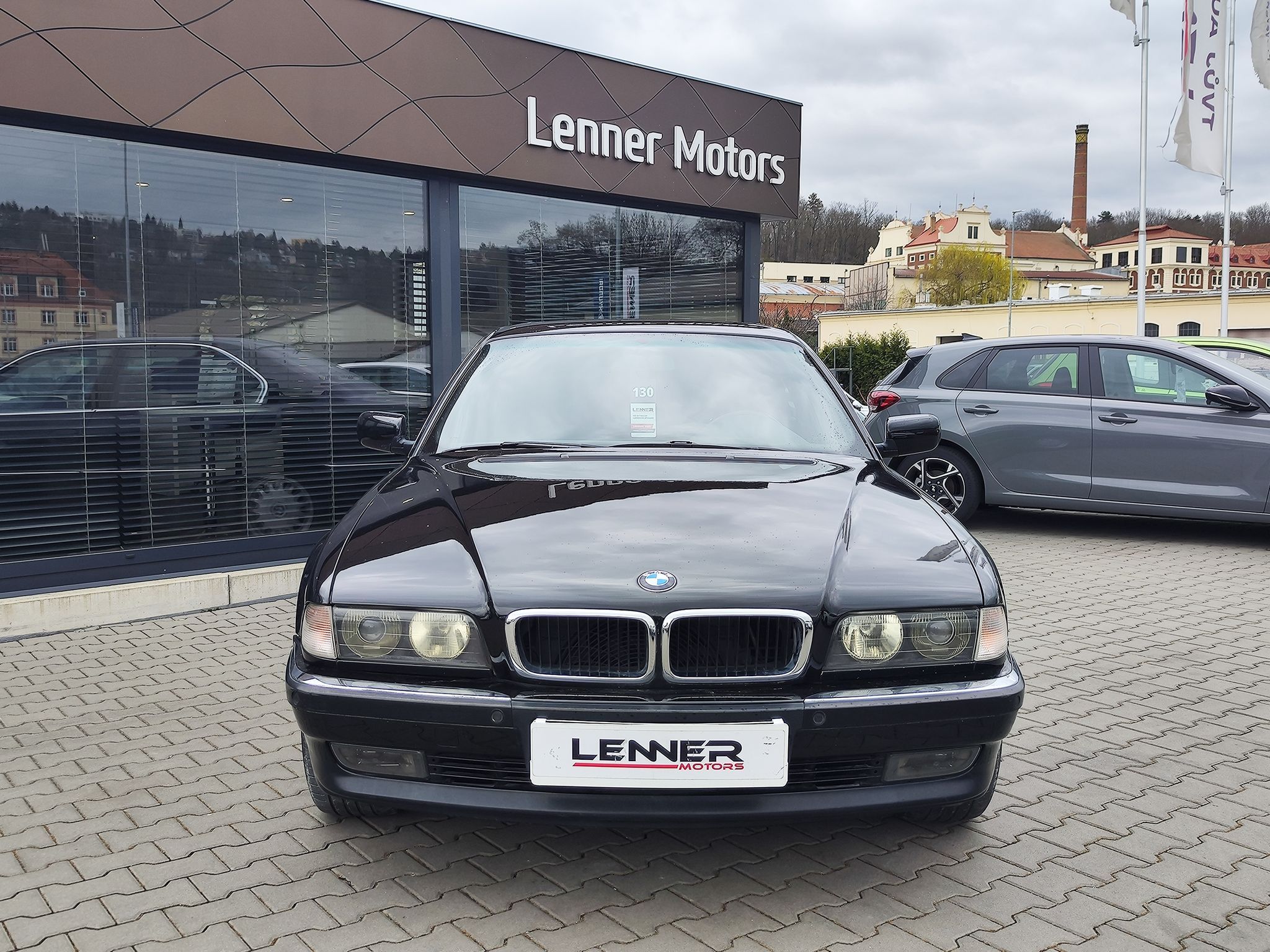 BMW Řada 7, 728i/142kW E38 AT - fotka 2