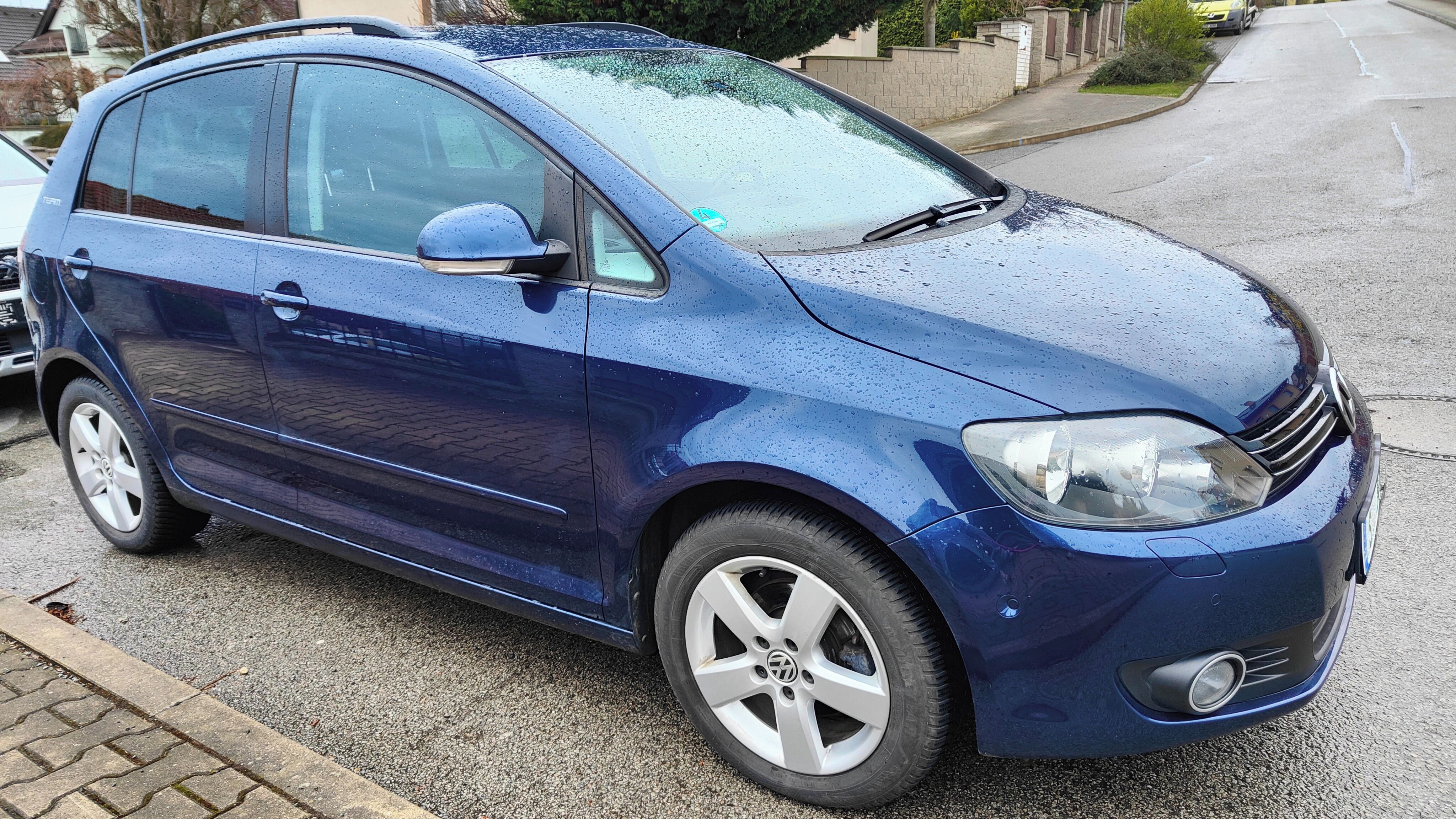 Volkswagen Golf Plus, 1.2 TSi 77kW, tažné, TEAM - fotka 2