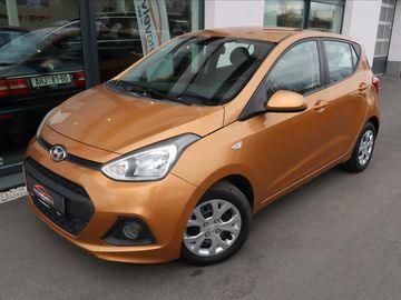1,0 i,48kW,NovéČR,klima,tempom