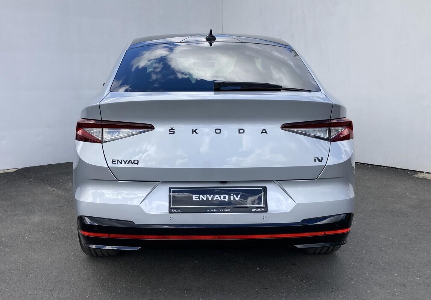 Škoda Enyaq, Coupé RS 82 kWh 4x4 220 kW - fotka 5
