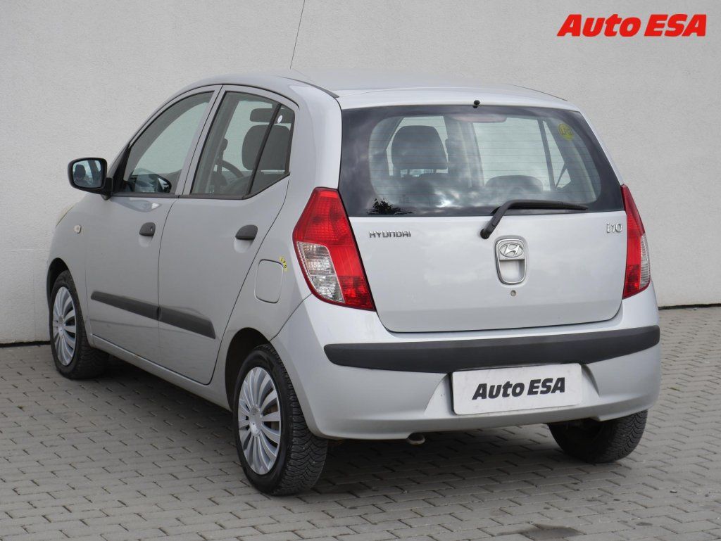 Hyundai i10, 1.1i,El.okna - fotka 6