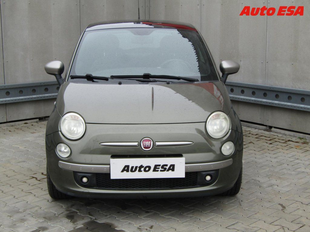Fiat 500, 1.4i,servis.kniha - fotka 2
