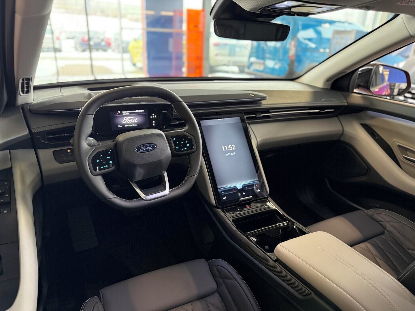 Ford Explorer, Elektrický  Premium, 79 kWh pr - fotka 3