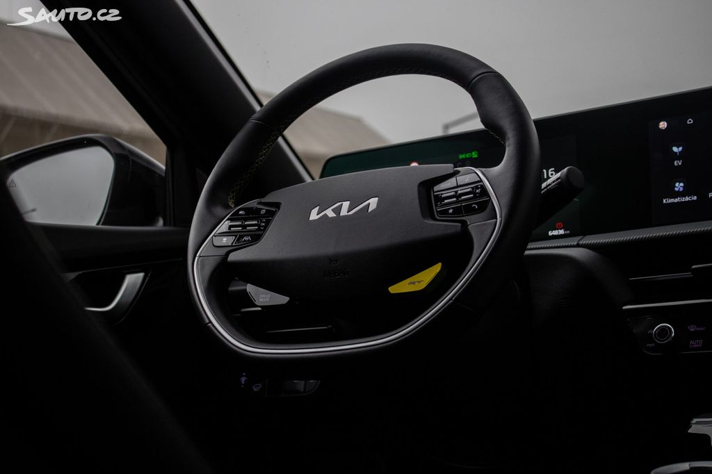 KIA EV6 GT Dual Motor 77.4 kWh 585ch - Camera 360 - Sièges sport - Meridian - Affichage tête haute - Carplay