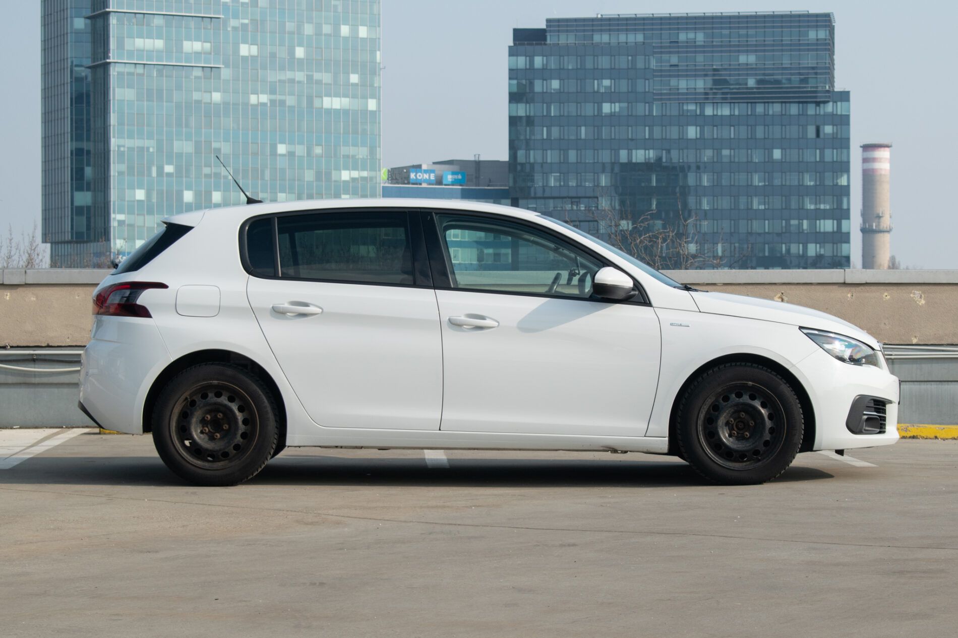 Peugeot 308 - fotka 4