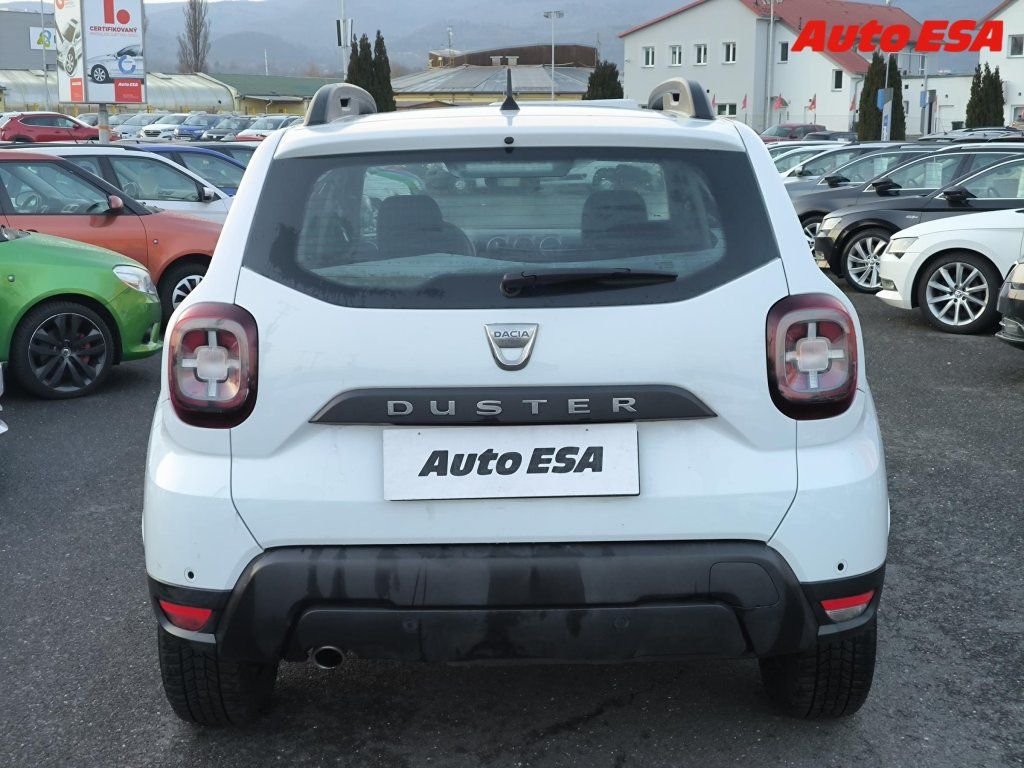 Dacia Duster, 1.5dCi 4x4,ČR,AC,tempo - fotka 5