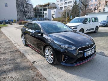 Kia ProCeed GT