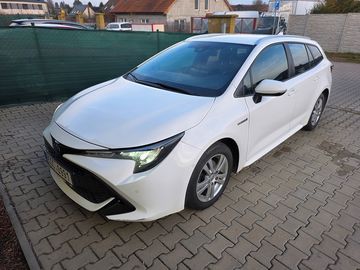 1.8 hybrid, Comfort + tech