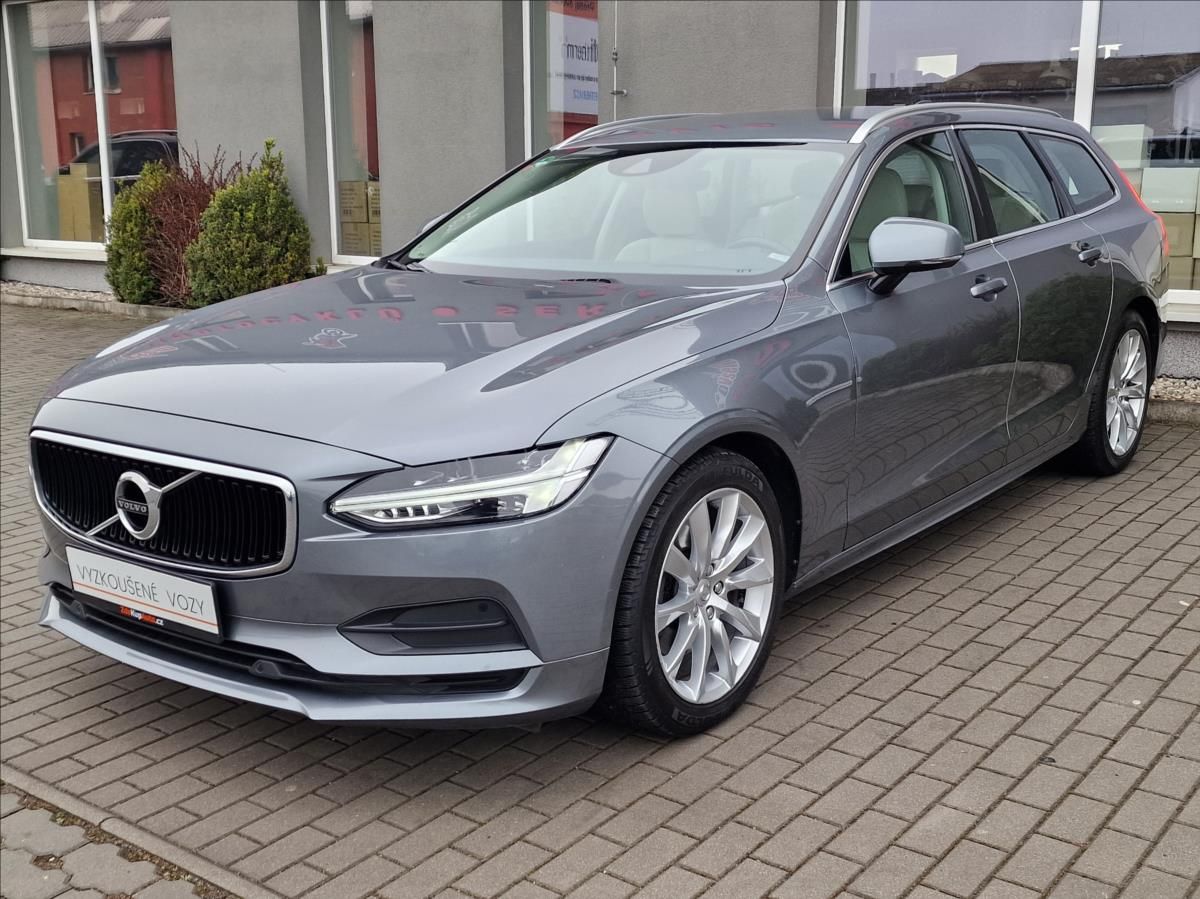 Volvo V90, 2.0 D4 Momentum Pro,ČR,1.Maj. - fotka 5