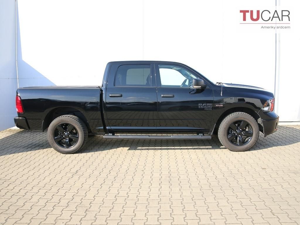 Dodge Ram, 1500 Classic 5.7 V8 HEMI - fotka 3