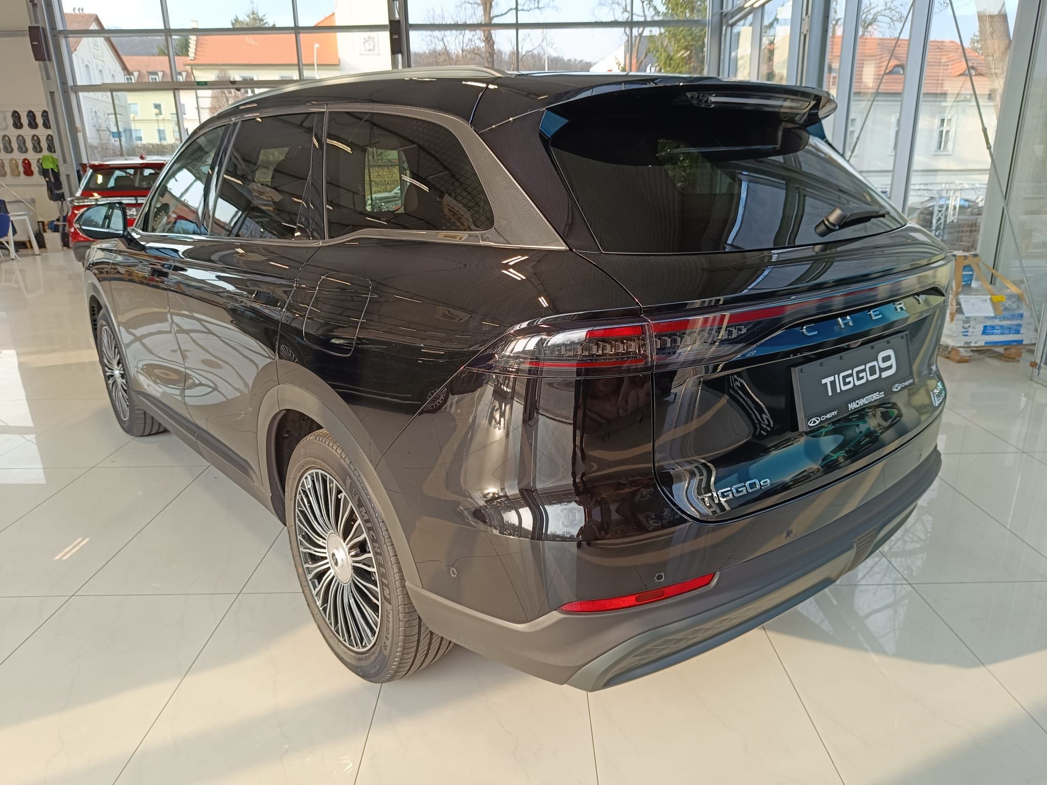 Chery Tiggo 9 PHEV, UNIQUE 1.5 TGDI PHEV - fotka 5