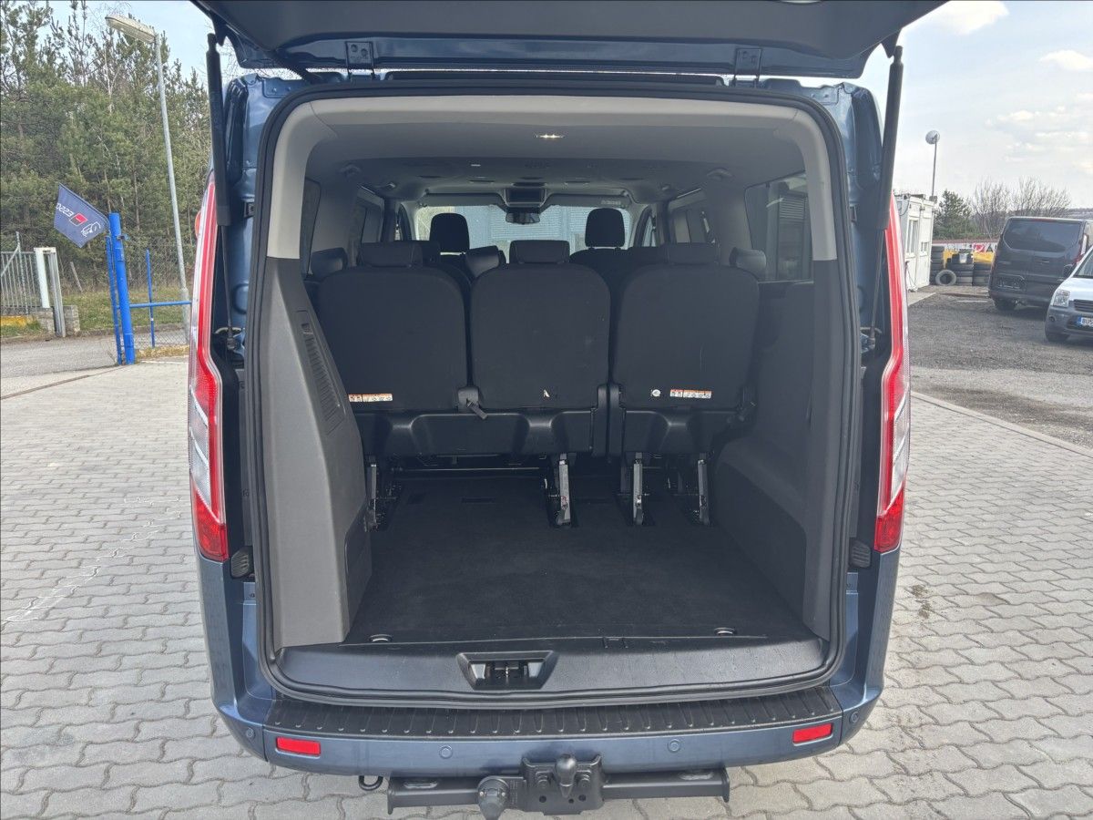 Ford Tourneo Custom, 2,0 L2H1 8 míst č.84. - fotka 4