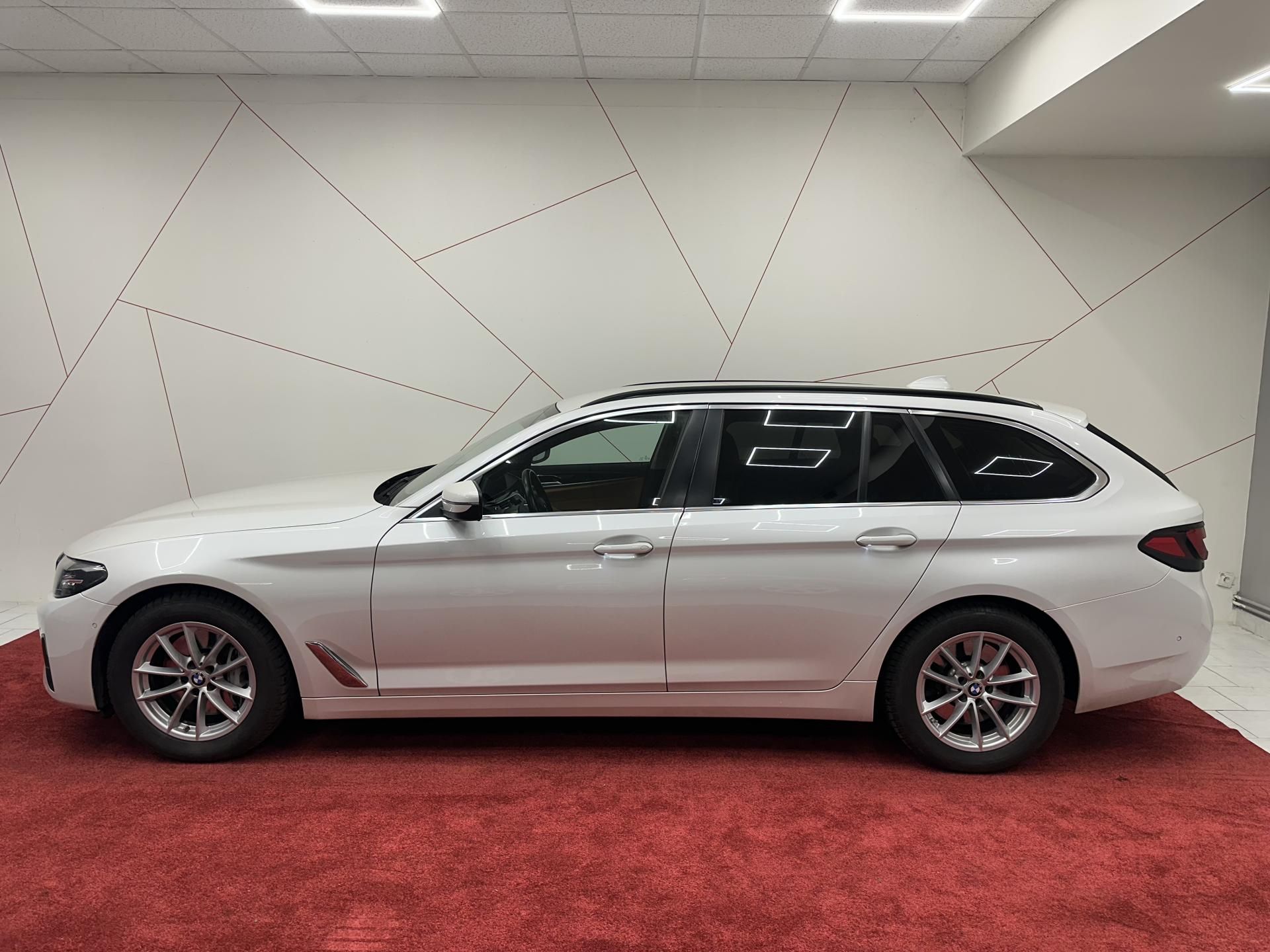 BMW Řada 5, 530d TAŽNÉ*LED*KAMERA*TOP SPEC - fotka 2