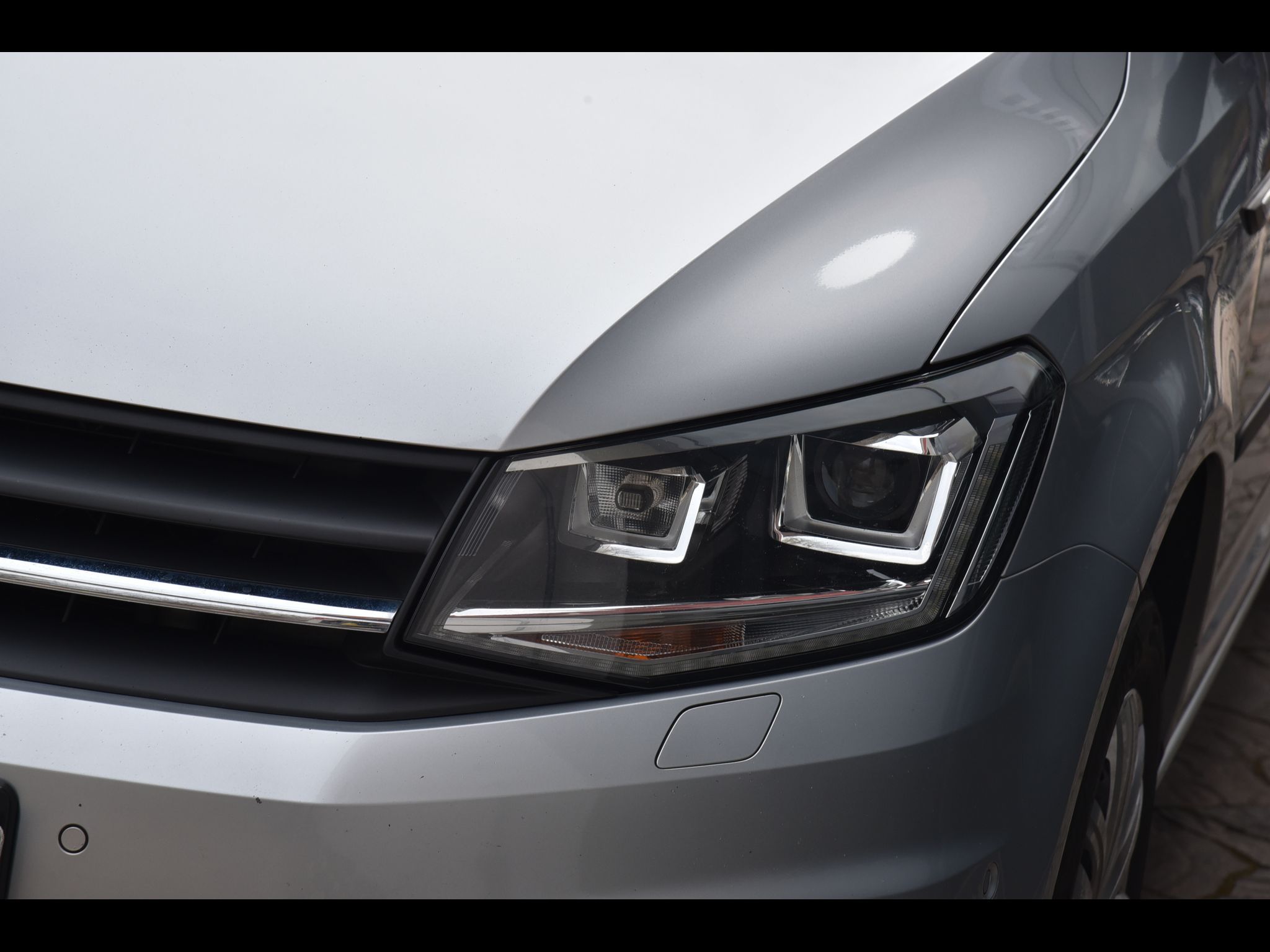 Volkswagen Caddy, 2.0 TDi 110 kw DSG Maxi - fotka 6