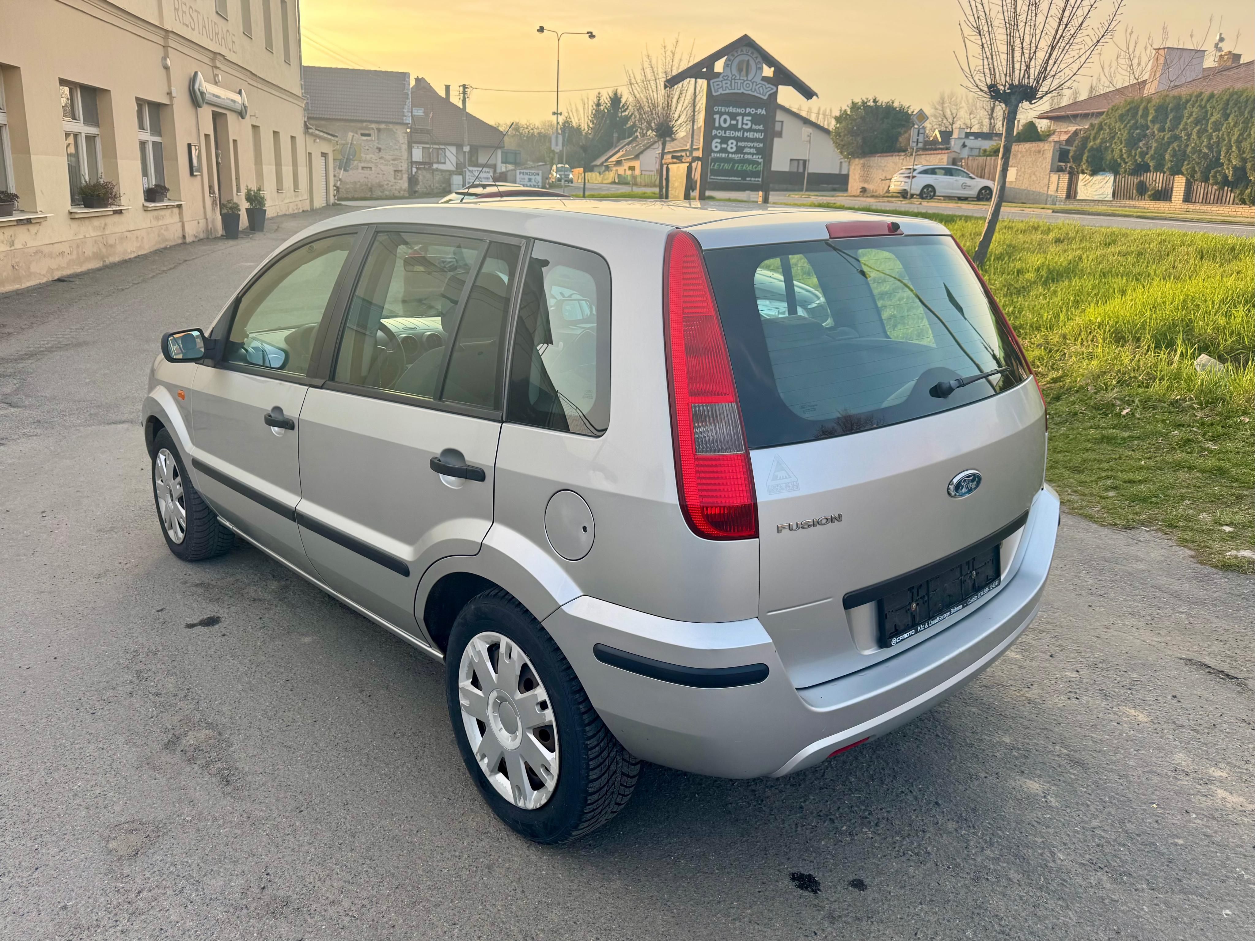 Ford Fusion, 1.6i 74kW.Klima. - fotka 3