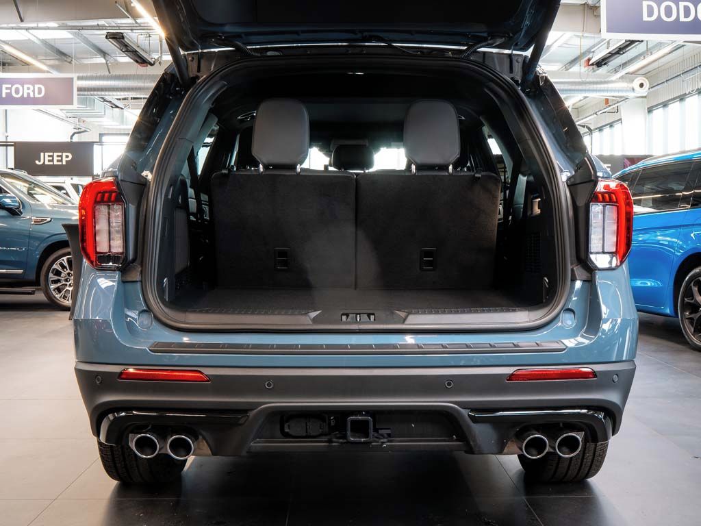 Ford Explorer, 3.0 ST 4WD 21Alu, B&O 980W - fotka 5