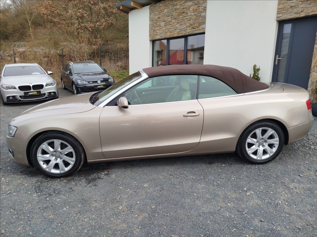 Audi A5, 2,0 TFSi 155 kW, KABRIO - fotka 3