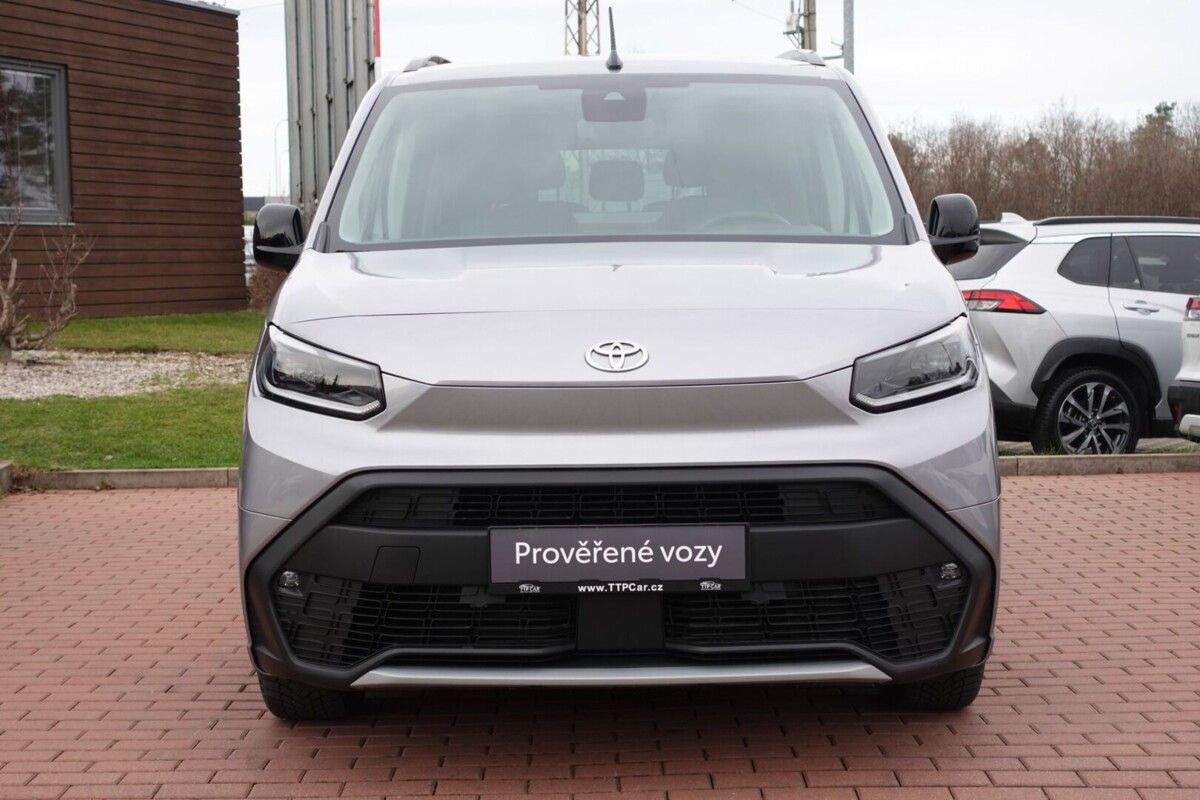 Toyota Proace City Verso, 1.5L Diesel 130 - 6 MT Family - fotka 2
