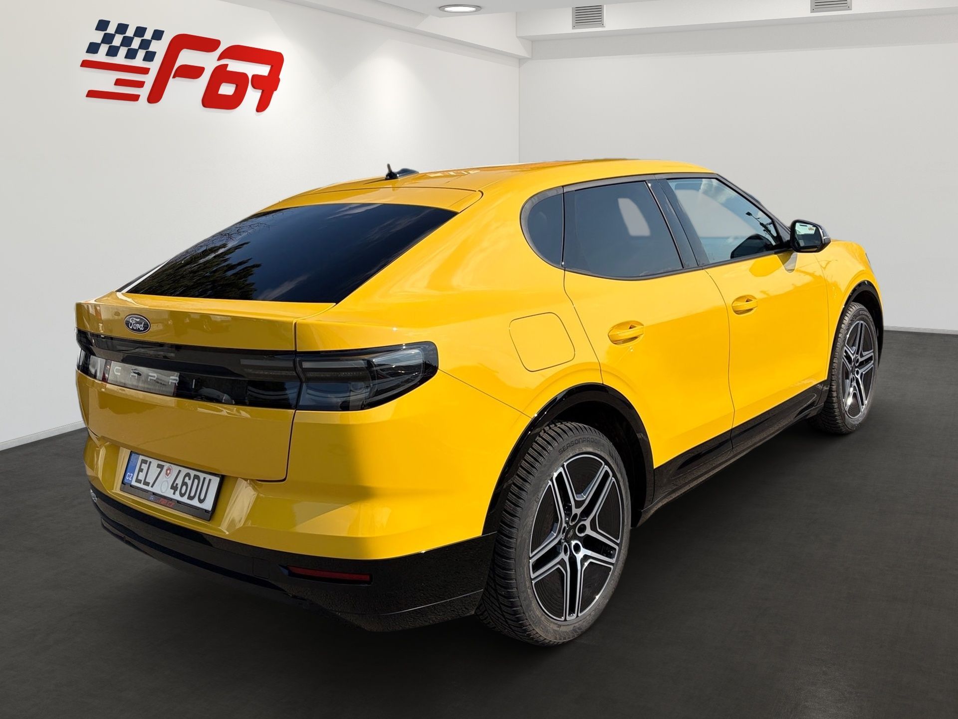 Ford Capri, zadní náhon, prodloužený dojez - fotka 3