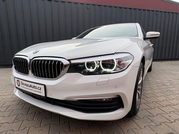 520d xDrive, Head up, DPH