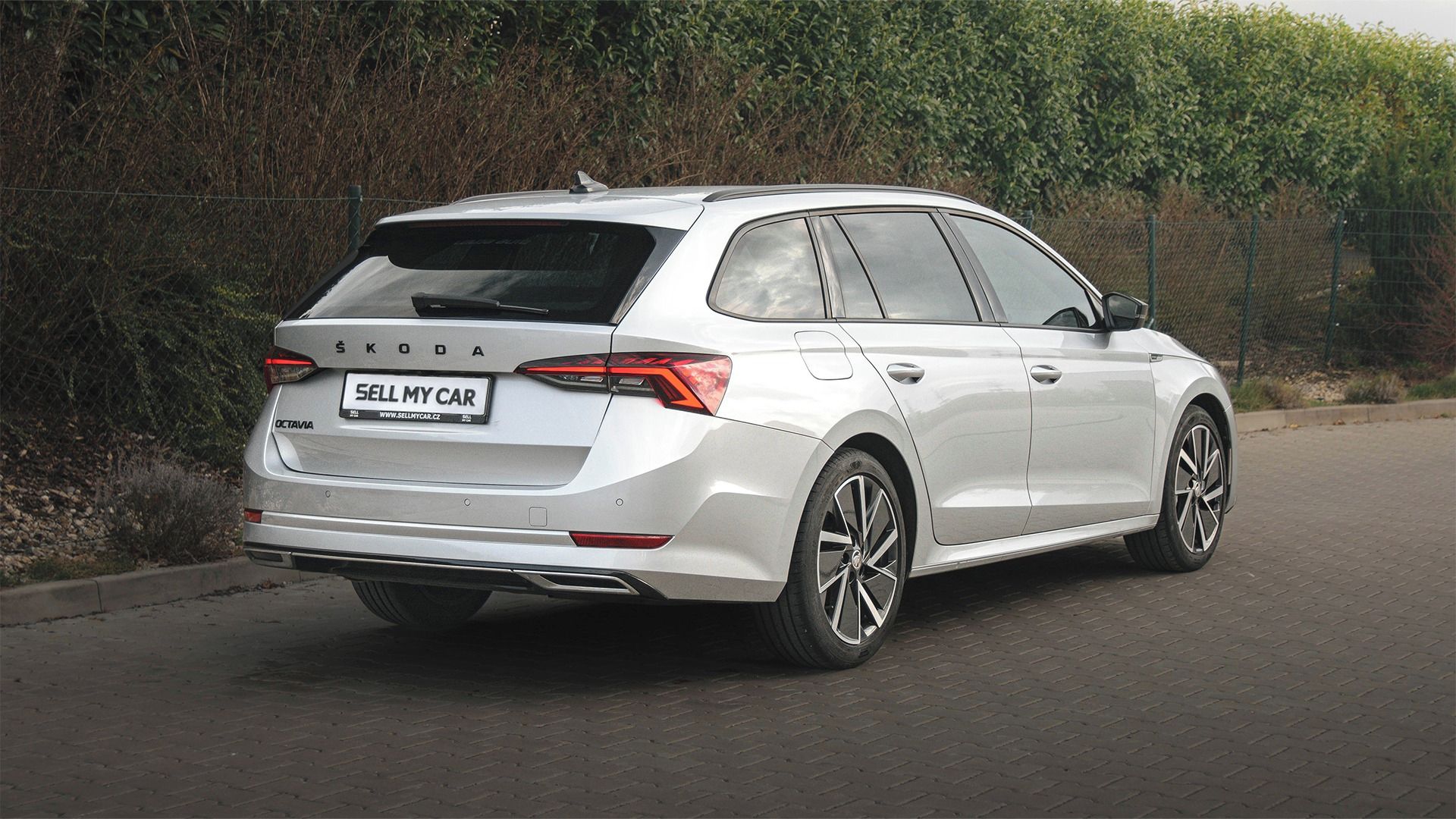 Škoda Octavia, 2,0TDI/110kW Sportline ČR DSG - fotka 5