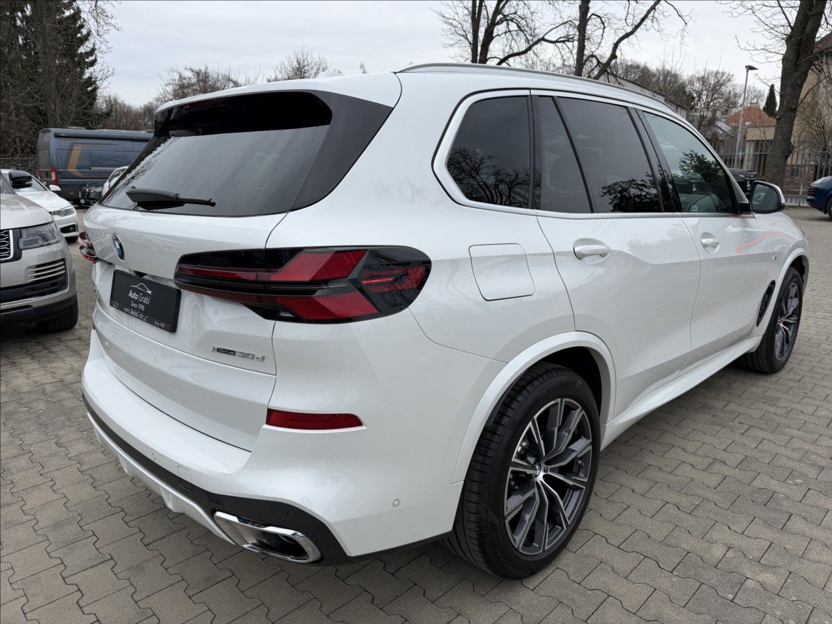 BMW X5, 30d Msport Xdrive - fotka 6