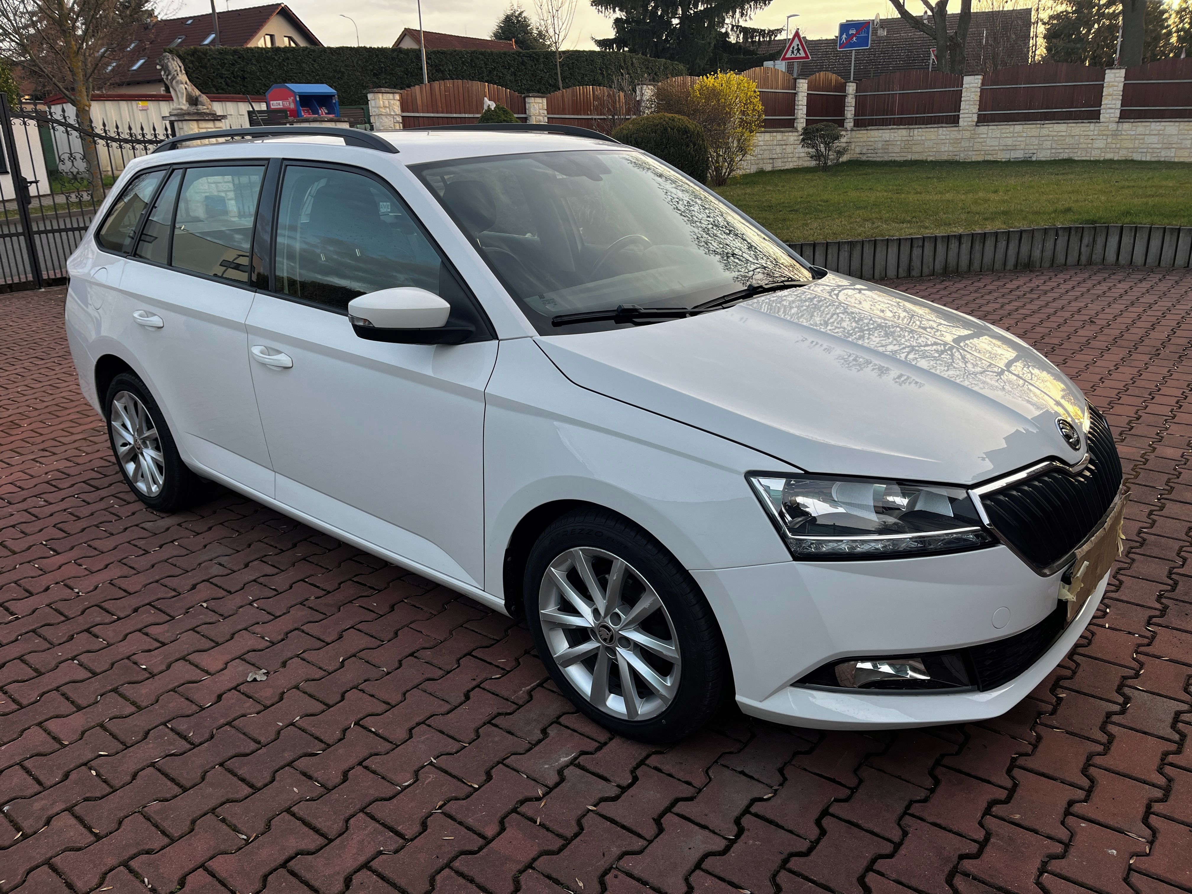Škoda Fabia, 1.0Tsi, 70kw - fotka 2