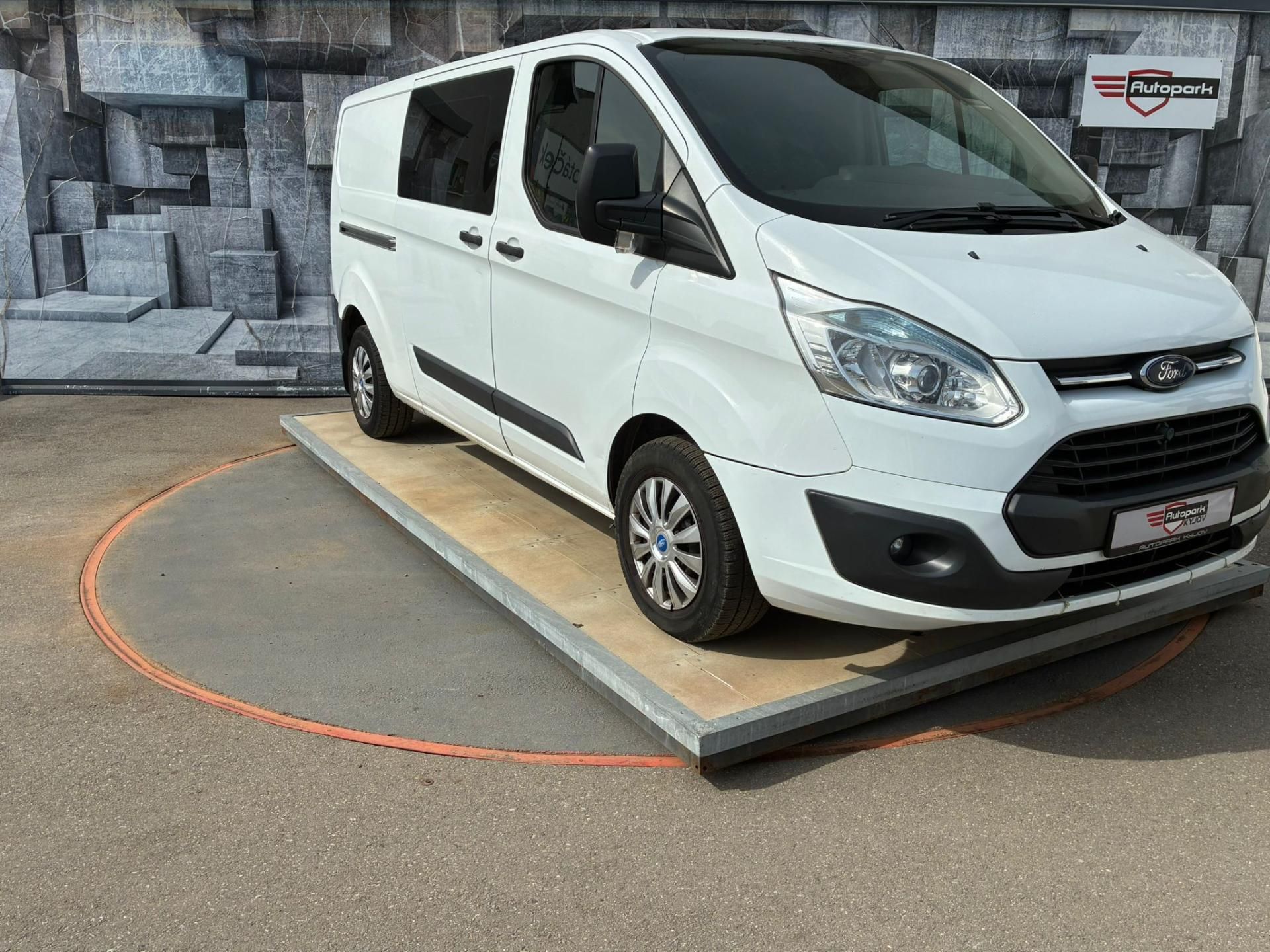 Ford Transit Custom, 2.2TDCi, 92KW, 6 MÍST