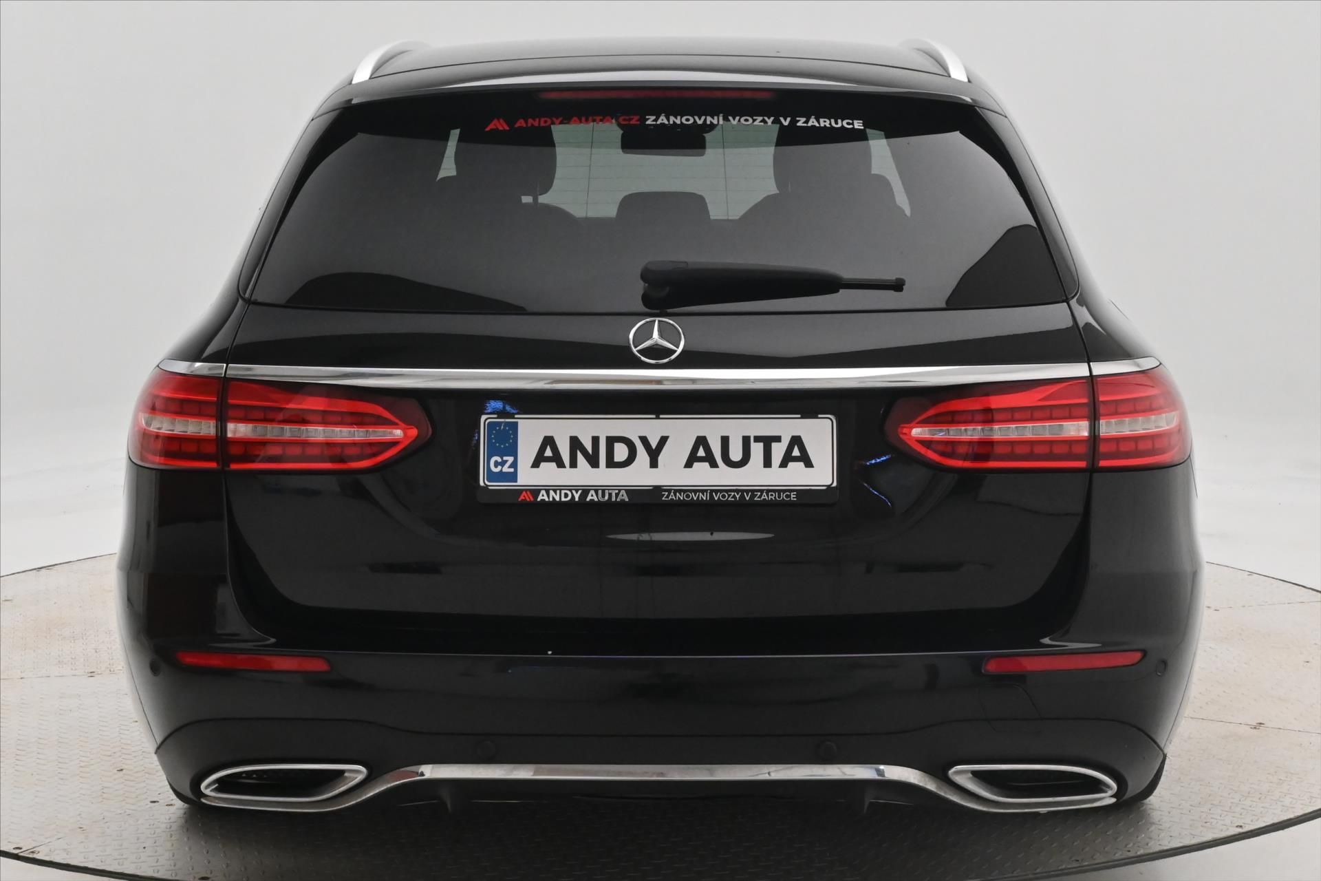 Mercedes-Benz Třídy E, 2,0 220D 147kW 9G-TRONIC Záruk - fotka 6