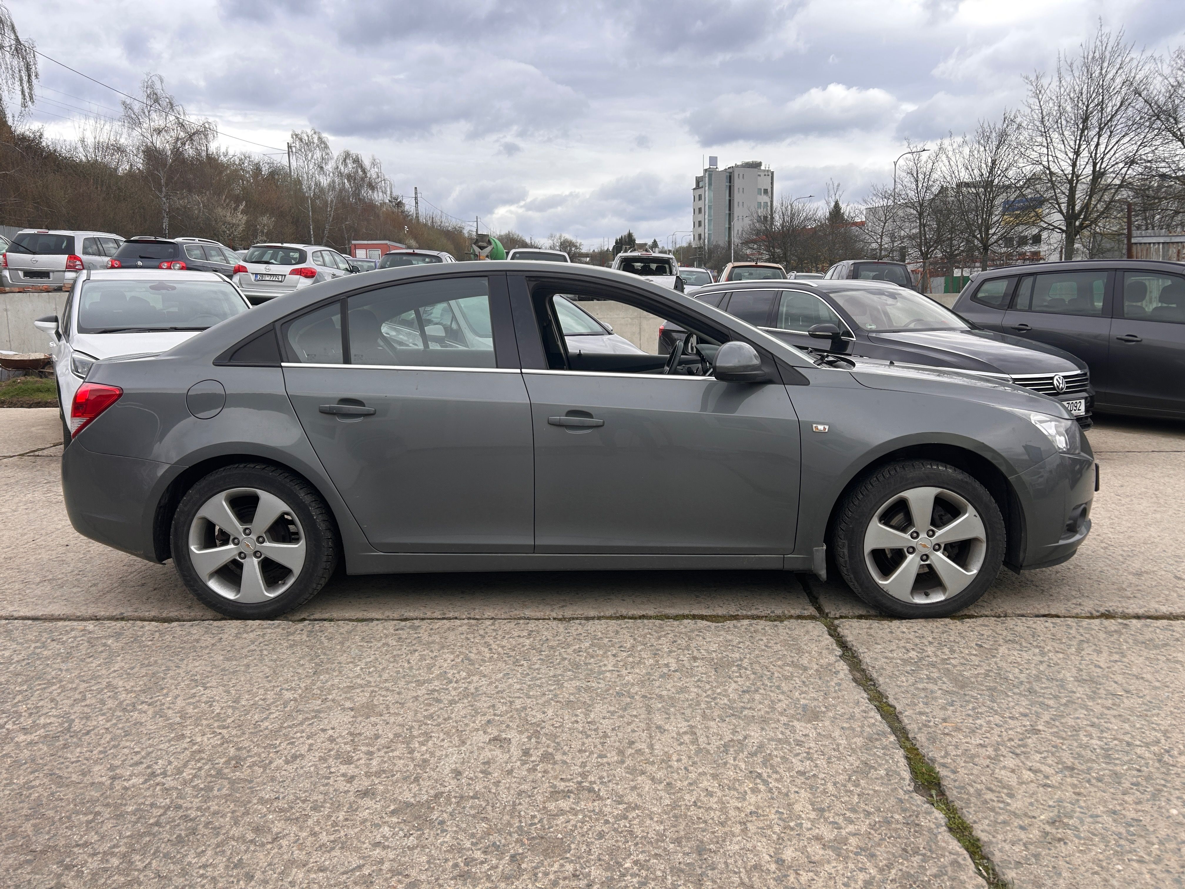 Chevrolet Cruze, 1,8 16V - fotka 3