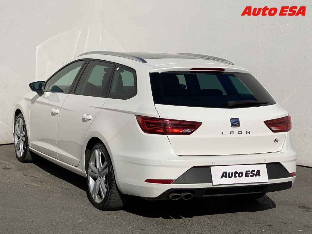 Seat Leon, 2.0 TDi,DSG,navi,kamera - fotka 6