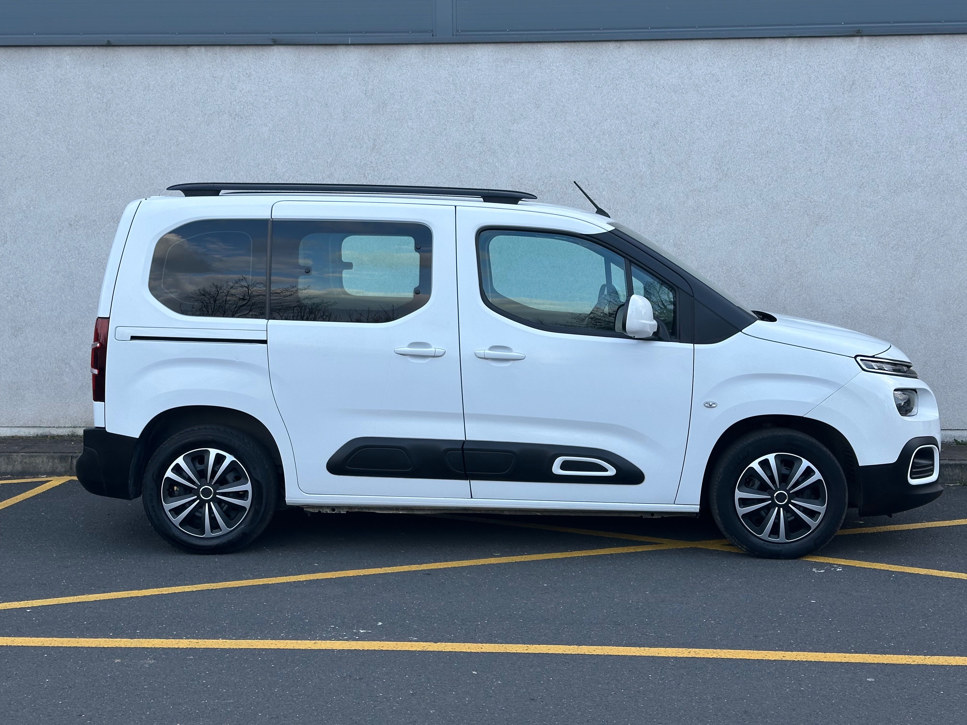 Citroën Berlingo, 1,5hdi,lineasist,1.majČr,DPH - fotka 5
